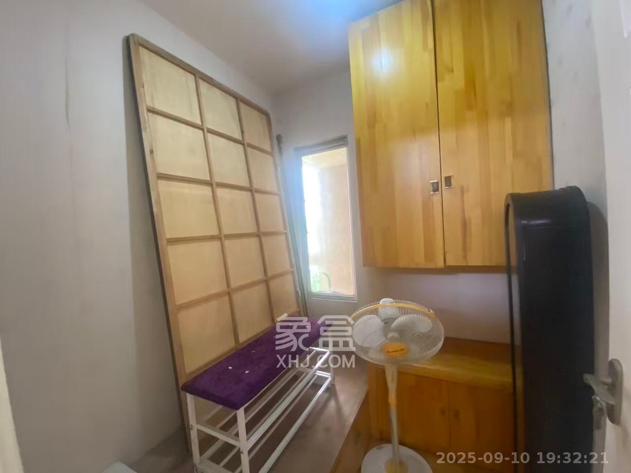 世嘉国际华城 5室2厅2卫 4000.0元/月 世嘉国际华城 5室2厅2卫 4000.0元/月室内图