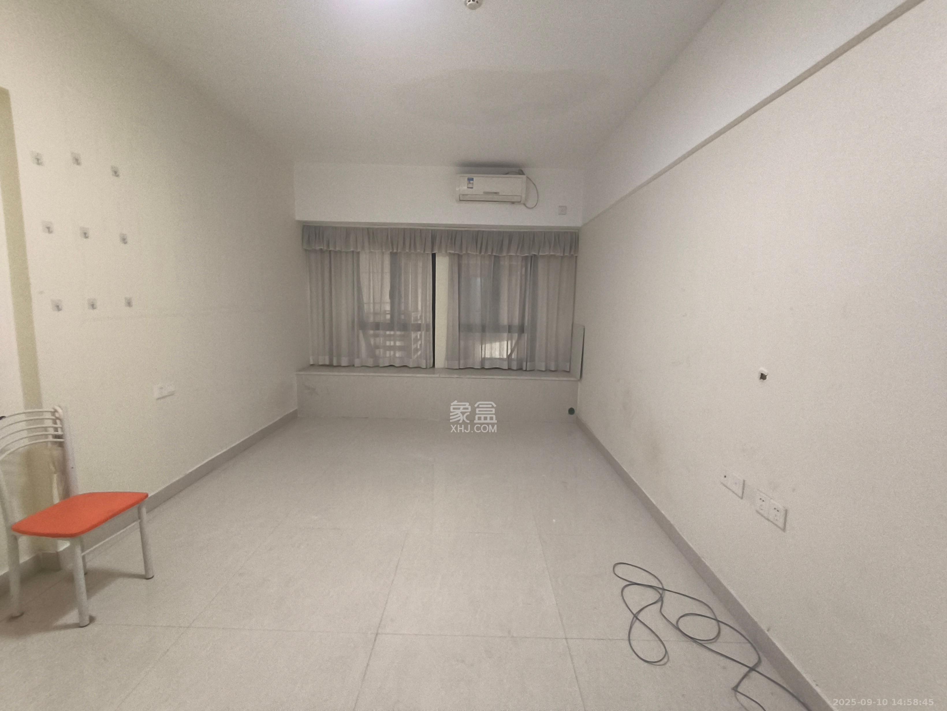 建发汇金国际   33.94㎡      1400.0元/月