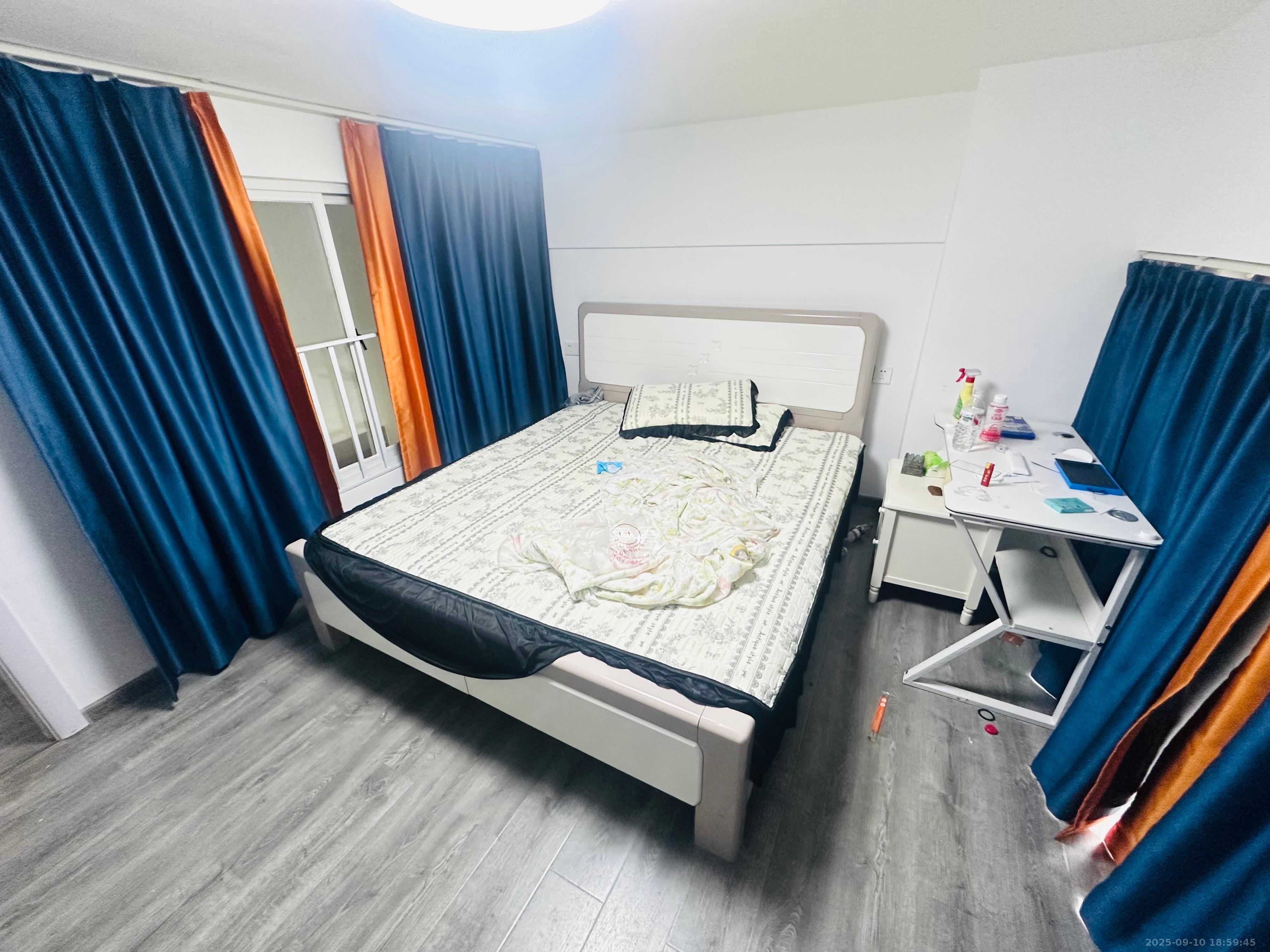 荣盛花语书苑 1室0厅0卫 2100.0元/月 荣盛花语书苑 1室0厅0卫 2100.0元/月室内图