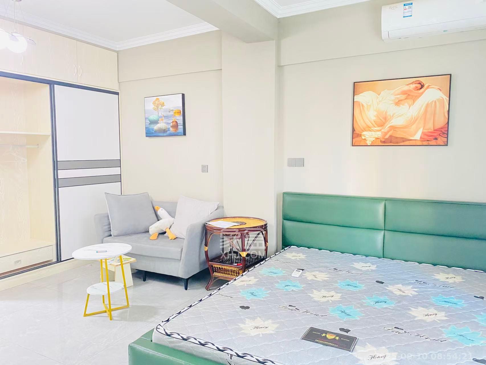 芙蓉万国城MOMA(卓越汇富苑)  2室1厅1卫    1800.0元/月 芙蓉万国城MOMA(卓越汇富苑)  2室1厅1卫    1800.0元/月