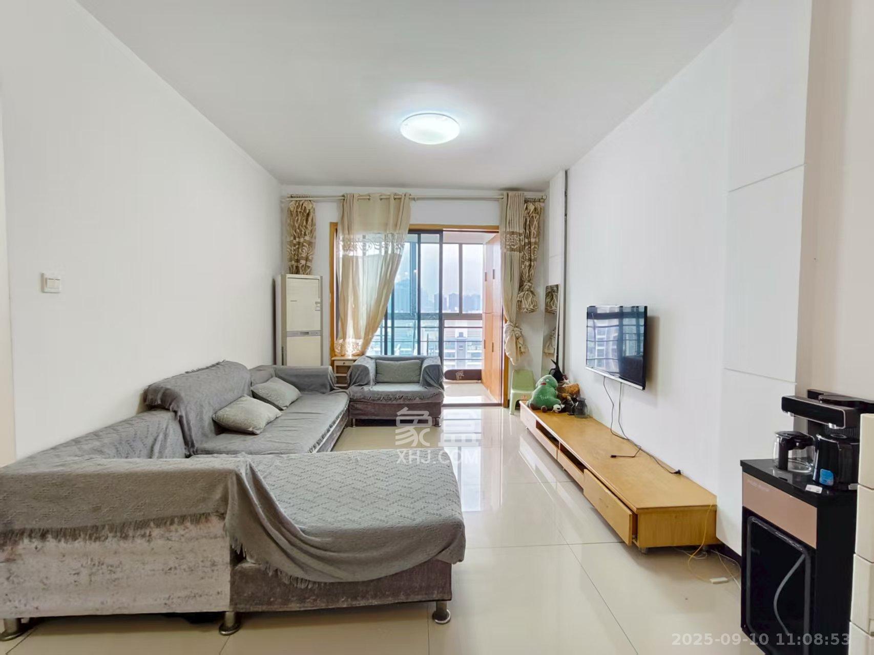 银港水晶城  2室2厅1卫    2300.0元/月 银港水晶城  2室2厅1卫    2300.0元/月户型图