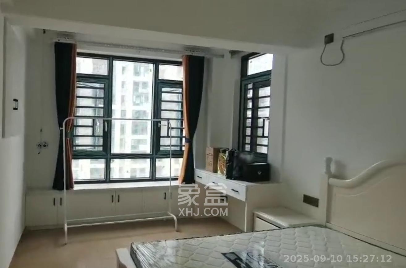 建发中央公园（建发美地）  2室1厅1卫    2800.0元/月室内图