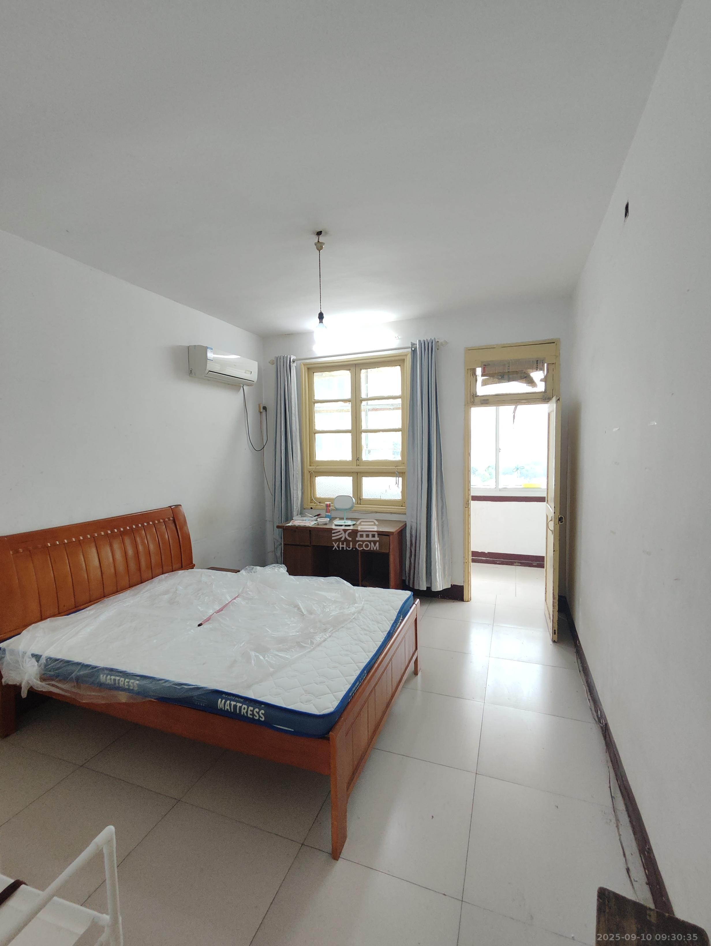 周南中学宿舍 2室1厅1卫 1600.0元/月 周南中学宿舍 2室1厅1卫 1600.0元/月室内图