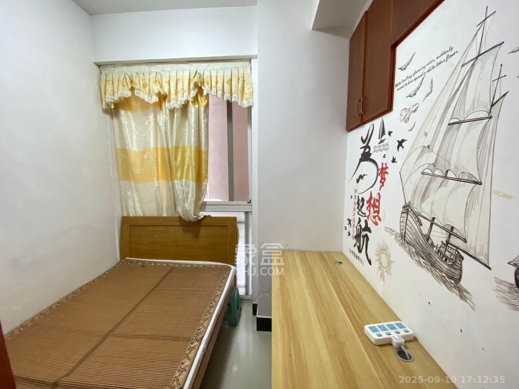 麓山枫情  3室2厅1卫    2300.0元/月 麓山枫情  3室2厅1卫    2300.0元/月室内图