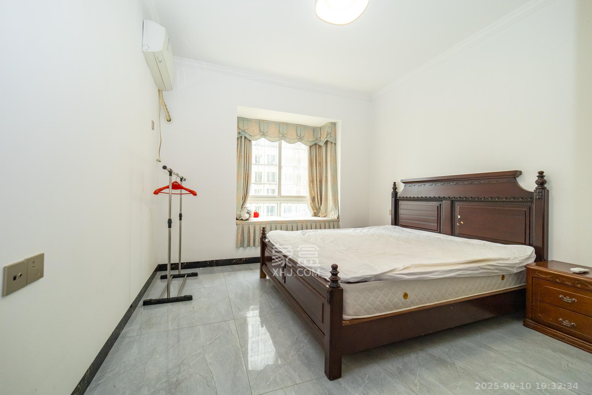 楚天世纪城东苑 2室2厅1卫 56.8万 楚天世纪城东苑 2室2厅1卫 56.8万卧室