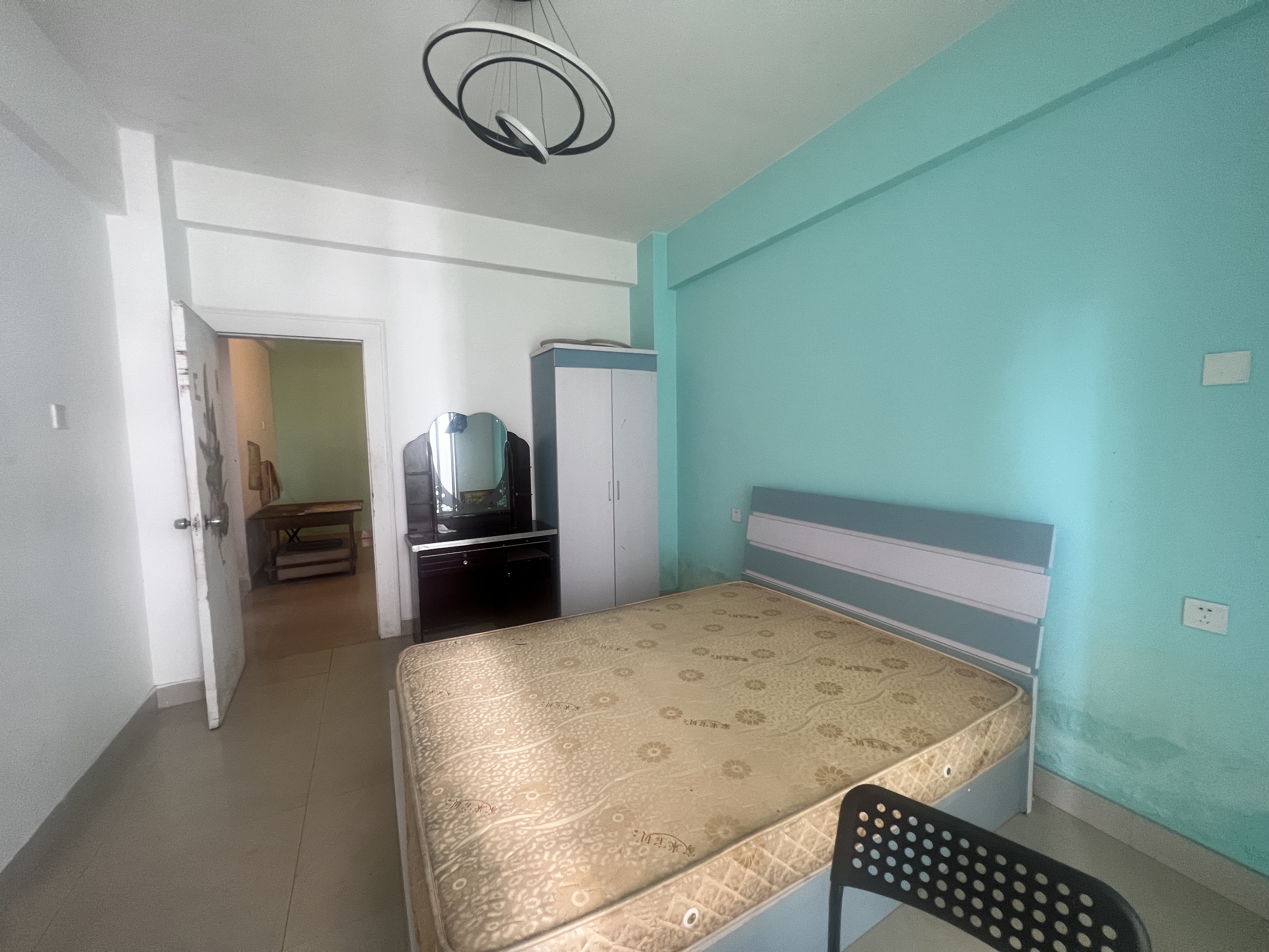 椰城大厦 2室1厅1卫 1400.0元/月 椰城大厦 2室1厅1卫 1400.0元/月室内图