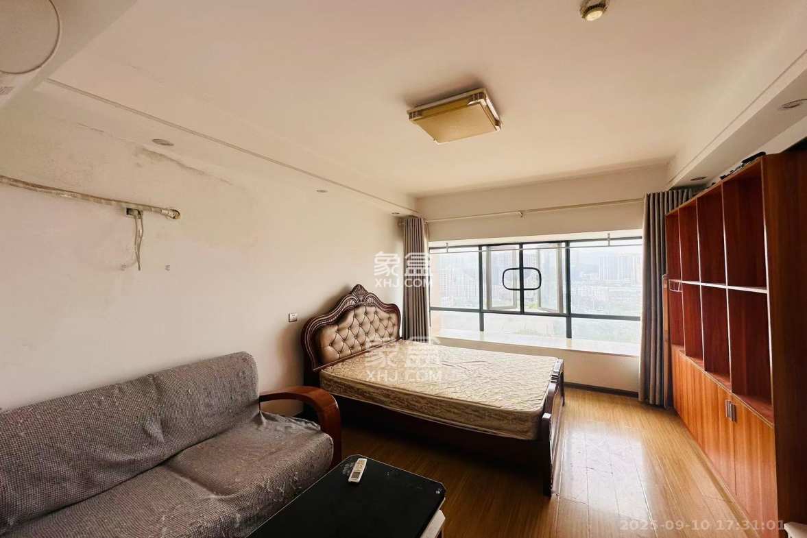 雅阁国际 1室1厅1卫 1400.0元/月 雅阁国际 1室1厅1卫 1400.0元/月户型图