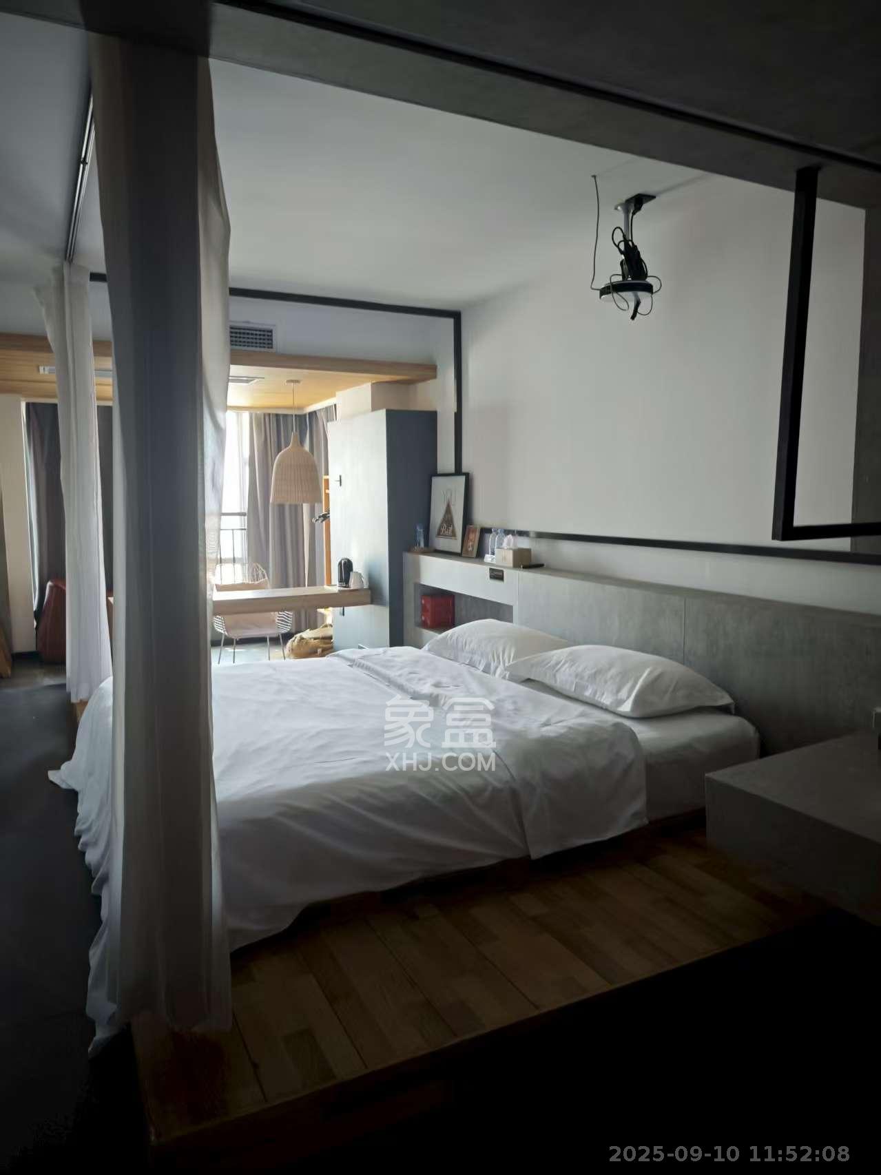 五一新干线  2室1厅2卫    4400.0元/月 五一新干线  2室1厅2卫    4400.0元/月