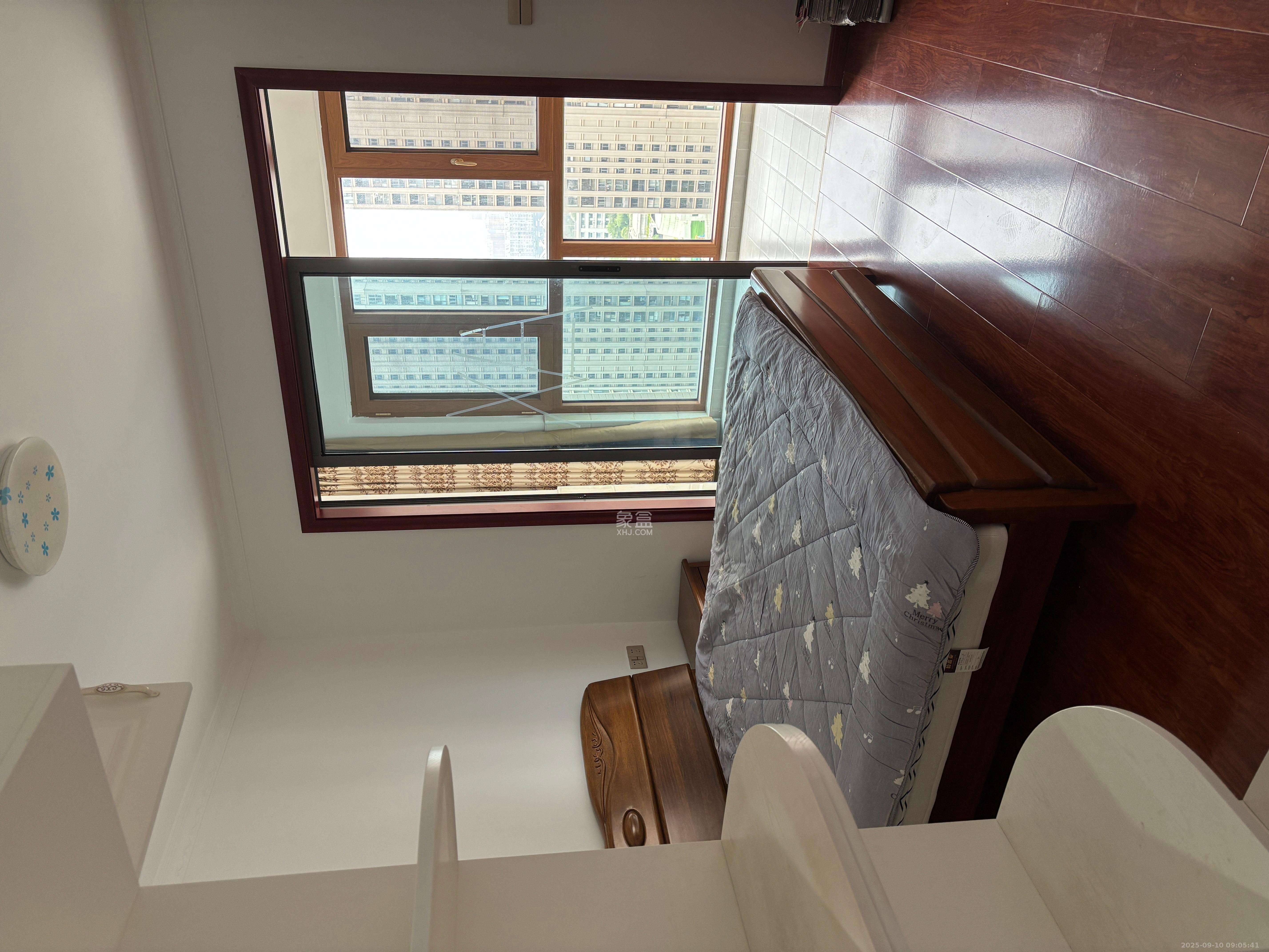 八方小区B区  3室2厅1卫    4000.0元/月 八方小区B区  3室2厅1卫    4000.0元/月室内图