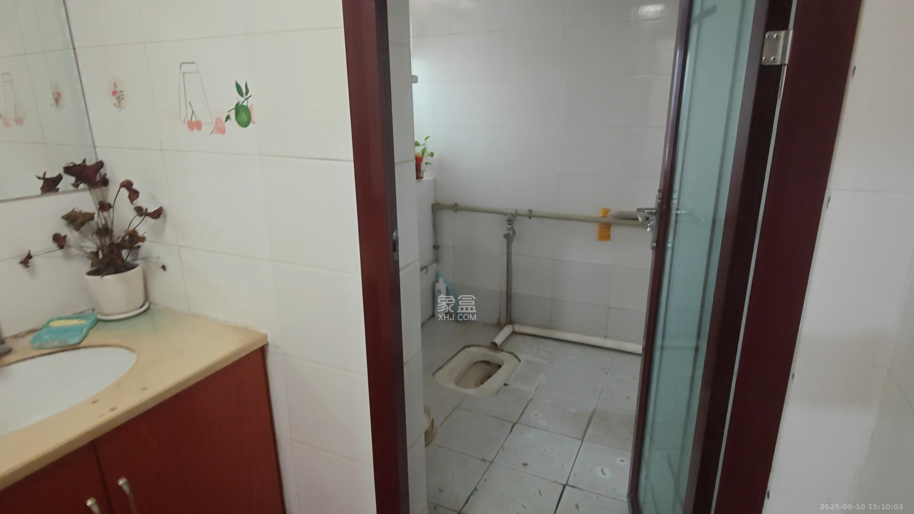 时代帝景 1室1厅1卫 4200.0元/月 时代帝景 1室1厅1卫 4200.0元/月室内图