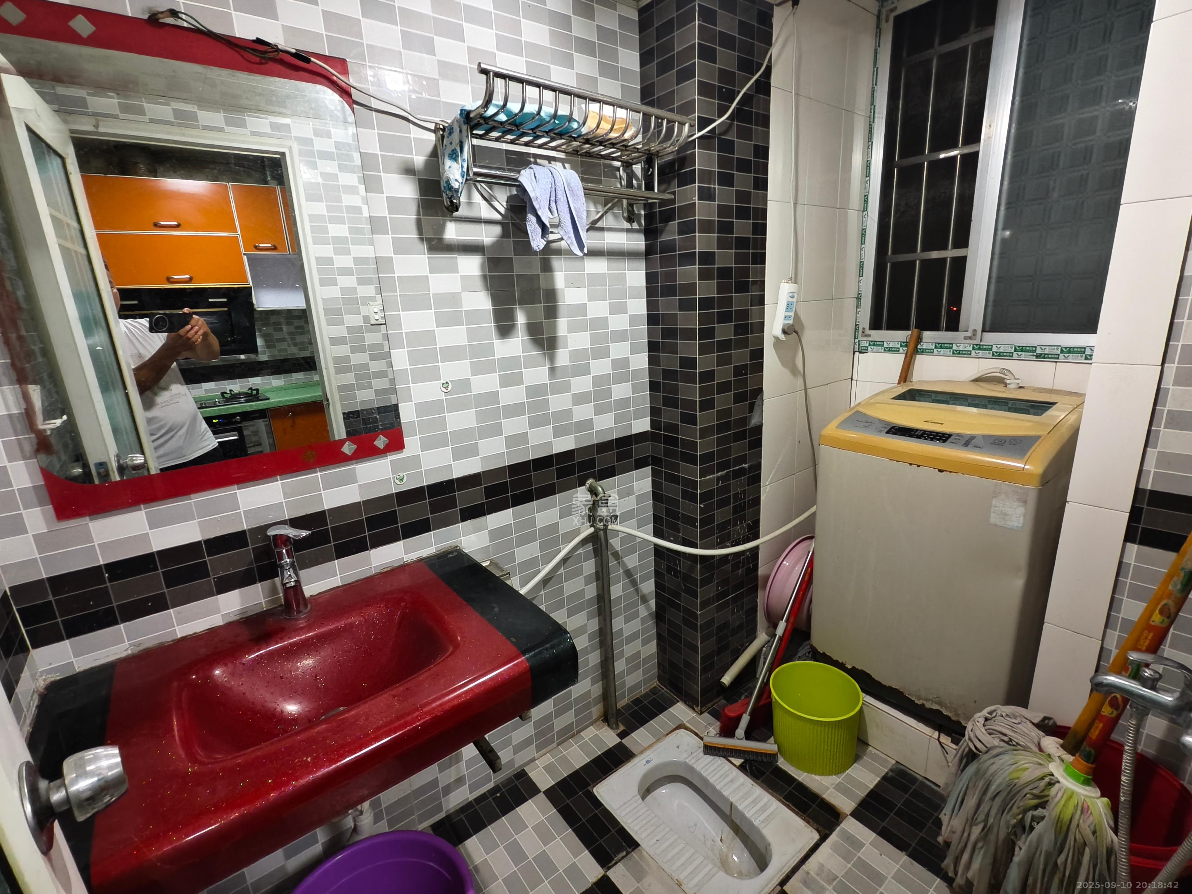 茶子山小区 1室0厅0卫 1800.0元/月 茶子山小区 1室0厅0卫 1800.0元/月室内图