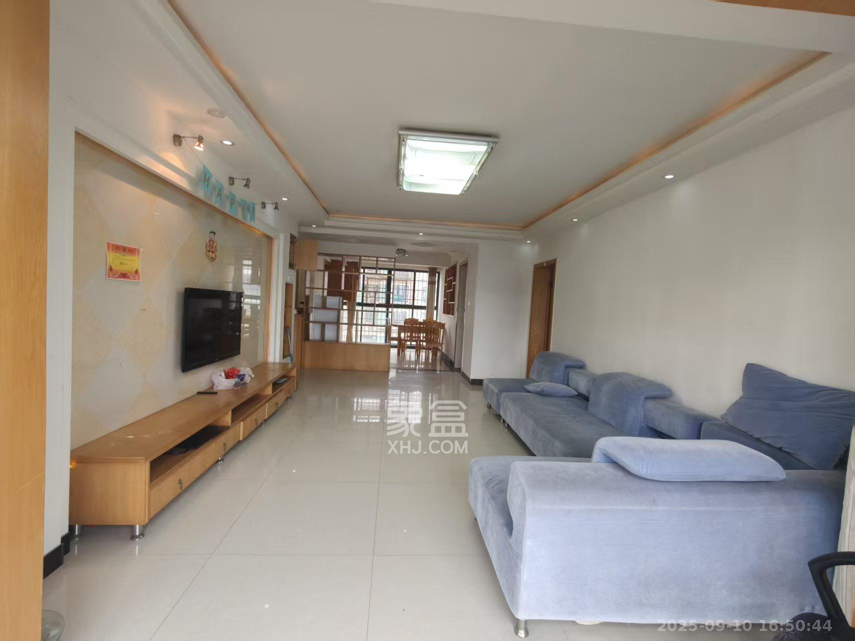 东岸锦城(东方人家)  3室2厅1卫    2200.0元/月室内图