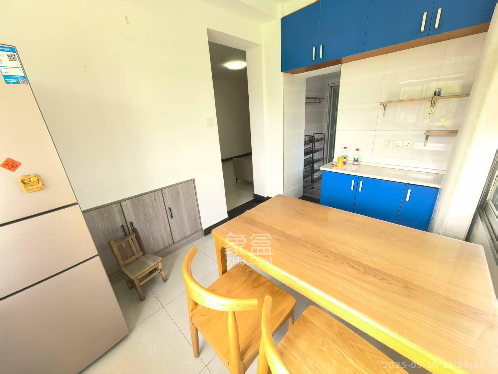 望月湖小区三片 3室2厅1卫 3100.0元/月 望月湖小区三片 3室2厅1卫 3100.0元/月室内图