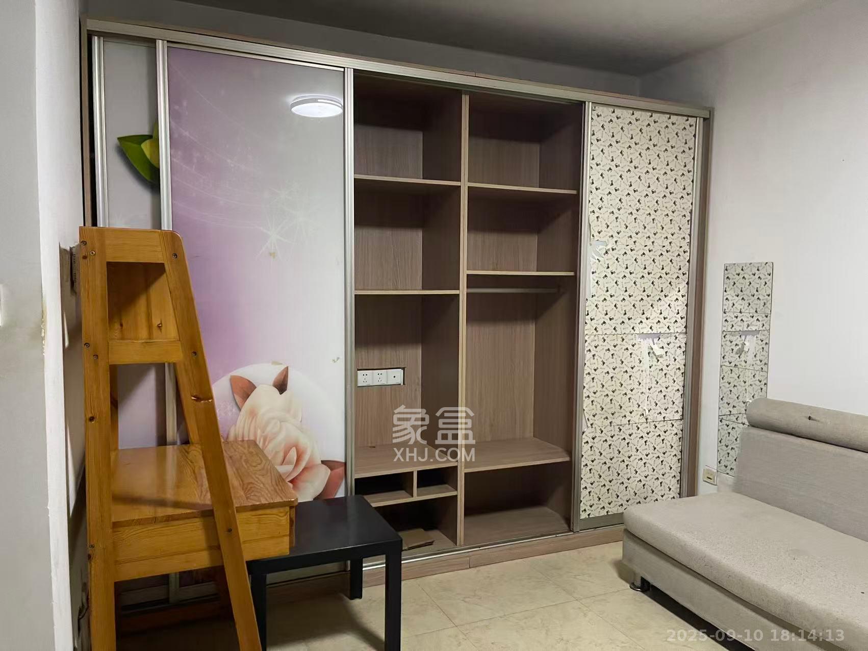 景泰雅苑（景江融城）  1室1厅1卫    1300.0元/月室内图