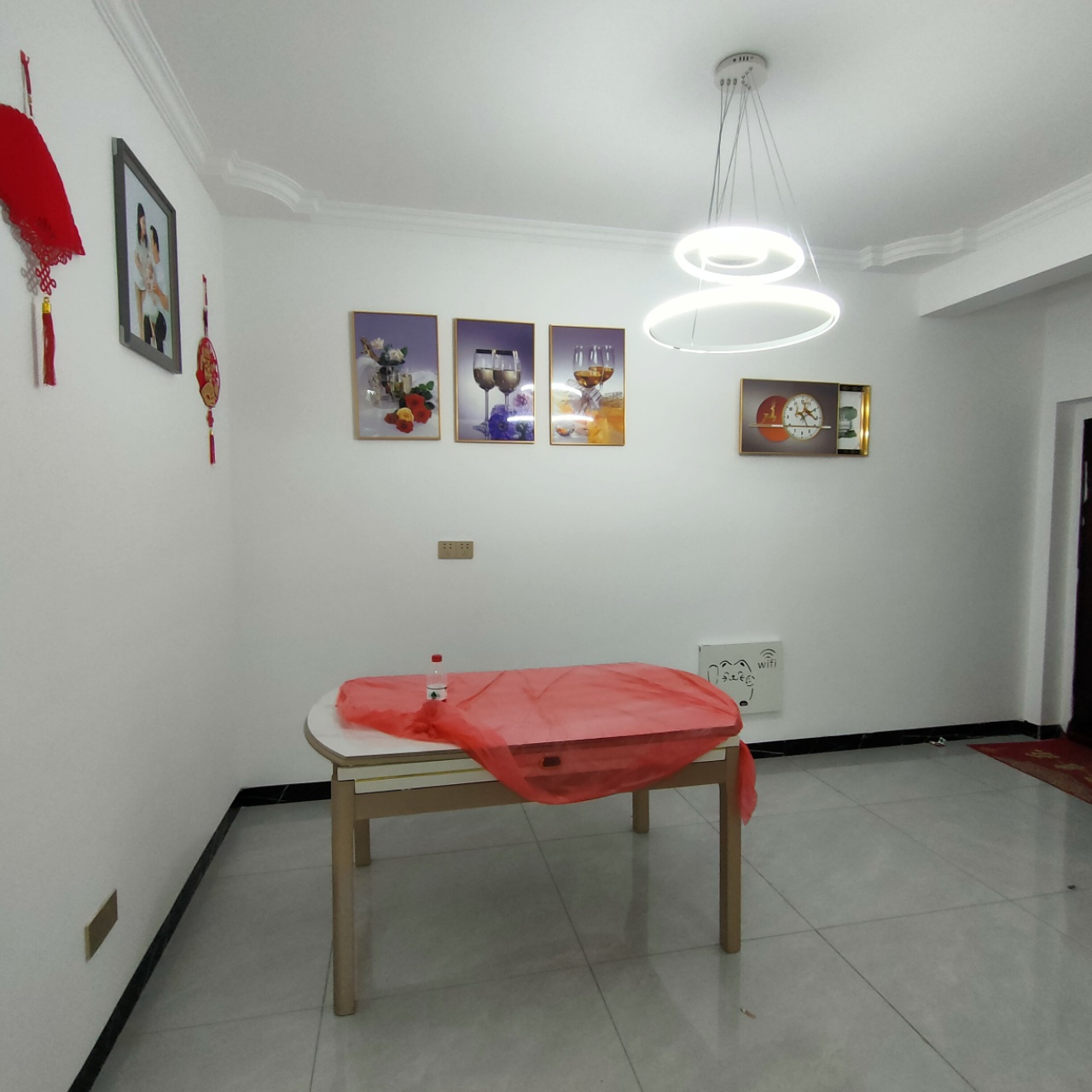 三星华厦 3室2厅1卫 1600.0元/月 三星华厦 3室2厅1卫 1600.0元/月室内图