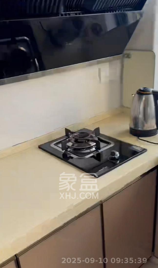 欧亚达国际广场  1室0厅0卫   1400.00元/月室内图