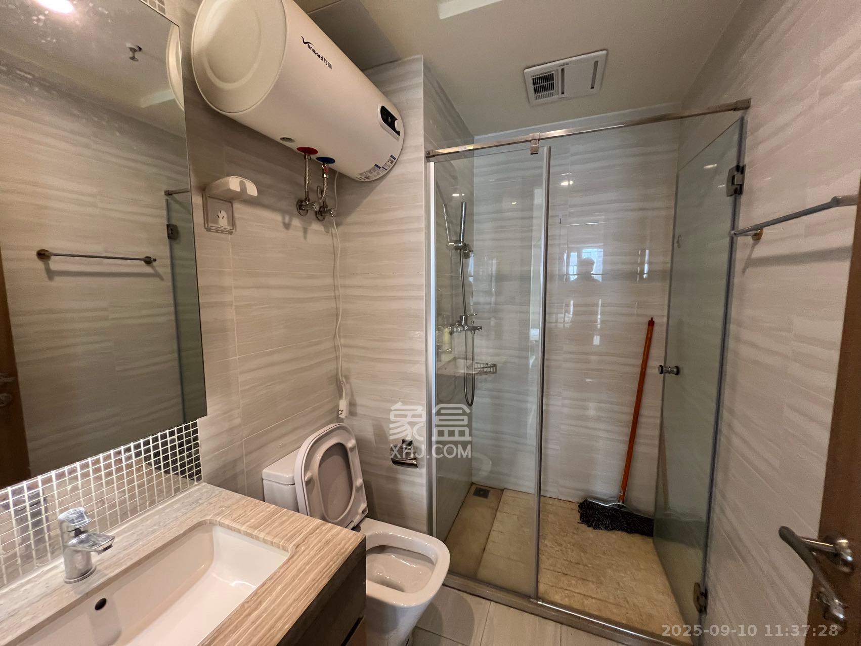 恒大清澜苑（恒大御景半岛四期）  1室1厅1卫    1500.0元/月室内图