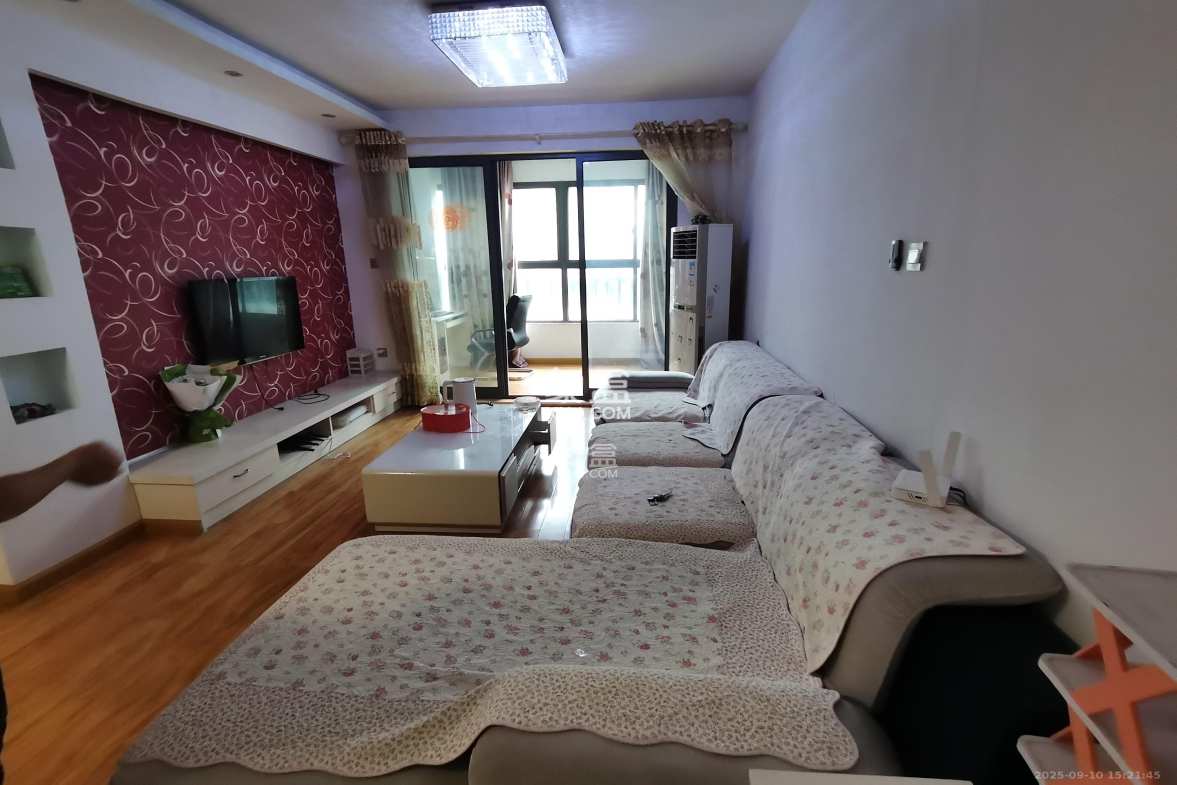 卓越蔚蓝海岸二期 1室0厅0卫 2200.0元/月 卓越蔚蓝海岸二期 1室0厅0卫 2200.0元/月室内图