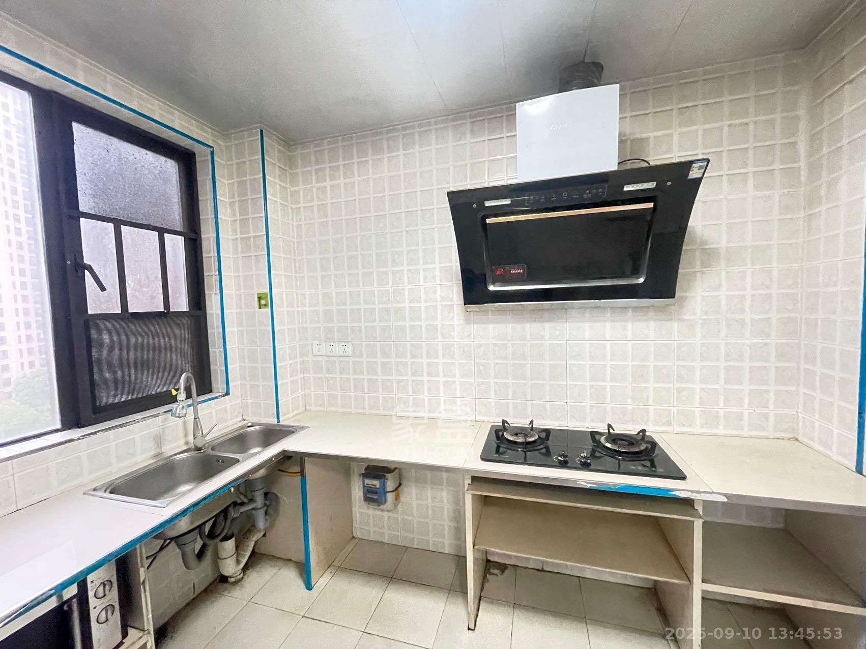 达美D6区  3室2厅2卫    2600.0元/月 达美D6区  3室2厅2卫    2600.0元/月室内图