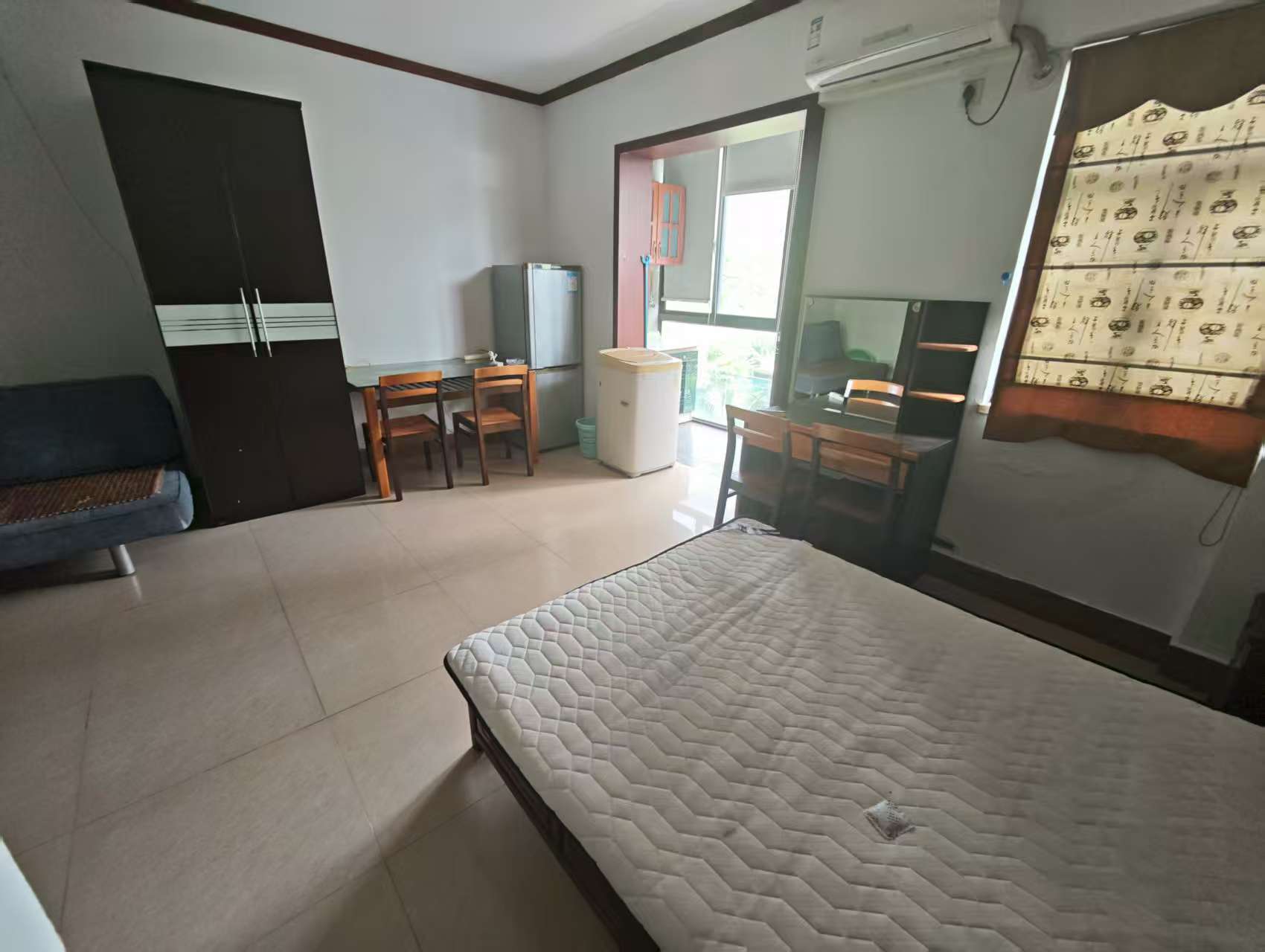 听海南国印象 1室1厅1卫 1300.0元/月 听海南国印象 1室1厅1卫 1300.0元/月室内图