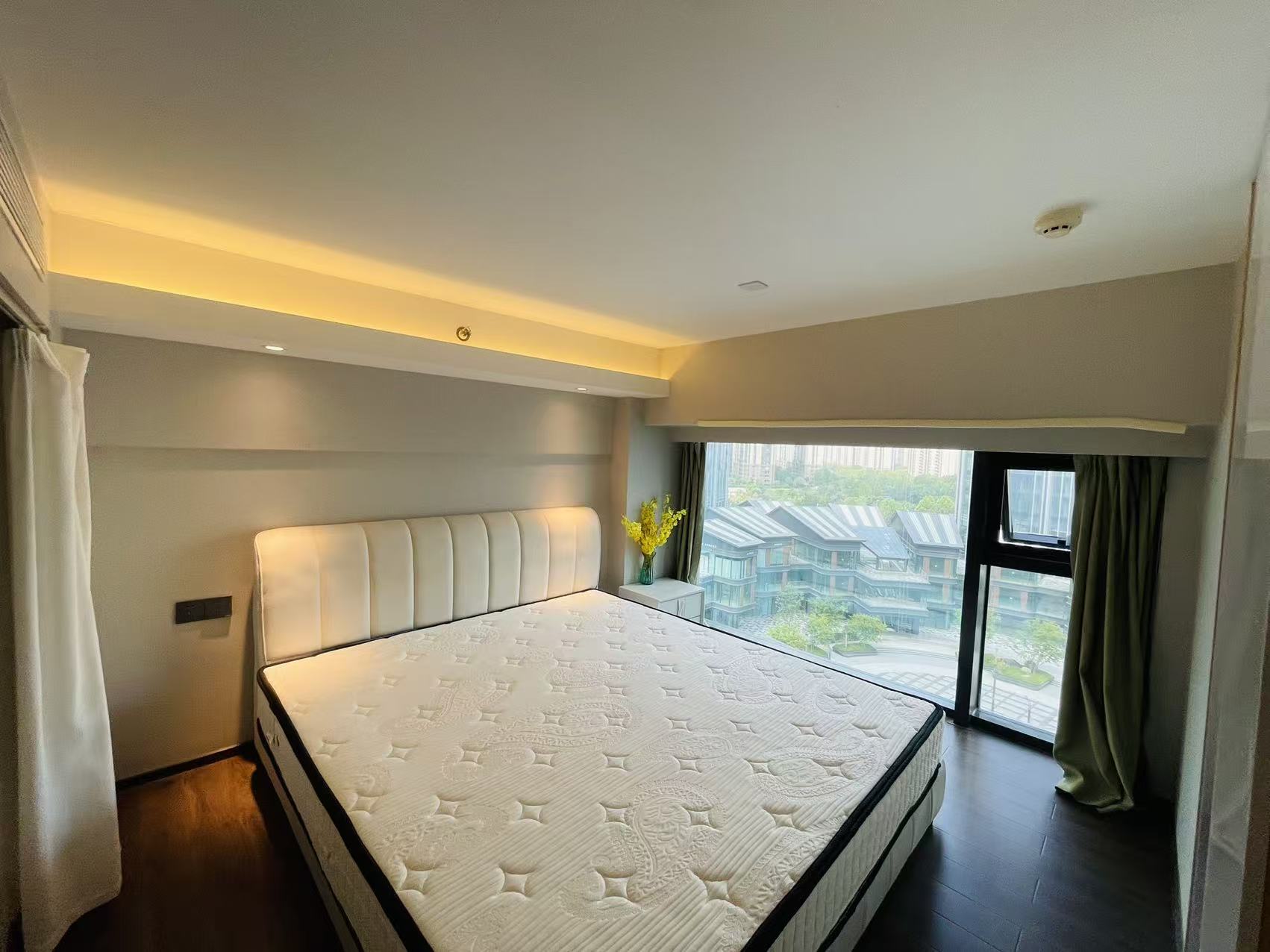 达美寰宇中心 2室2厅1卫 2200.0元/月 达美寰宇中心 2室2厅1卫 2200.0元/月户型图