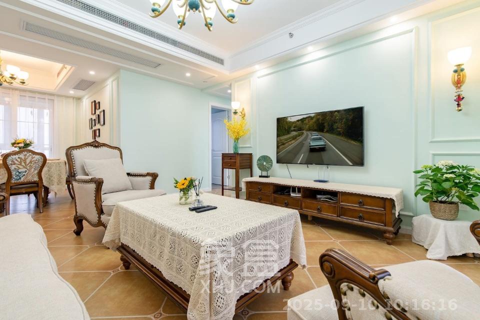 中建梅溪湖中心  4室2厅2卫    5500.0元/月室内图