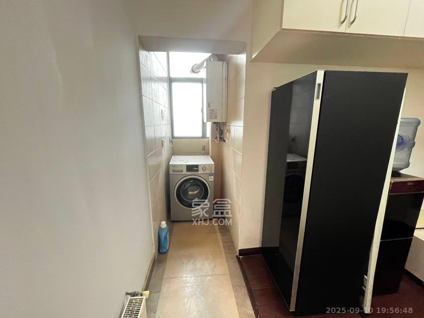 梦泽园  4室2厅2卫    5000.0元/月室内图