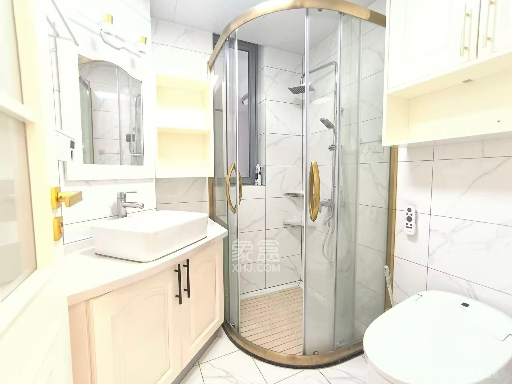 保利天禧C区 4室2厅2卫 8000.0元/月 保利天禧C区 4室2厅2卫 8000.0元/月室内图