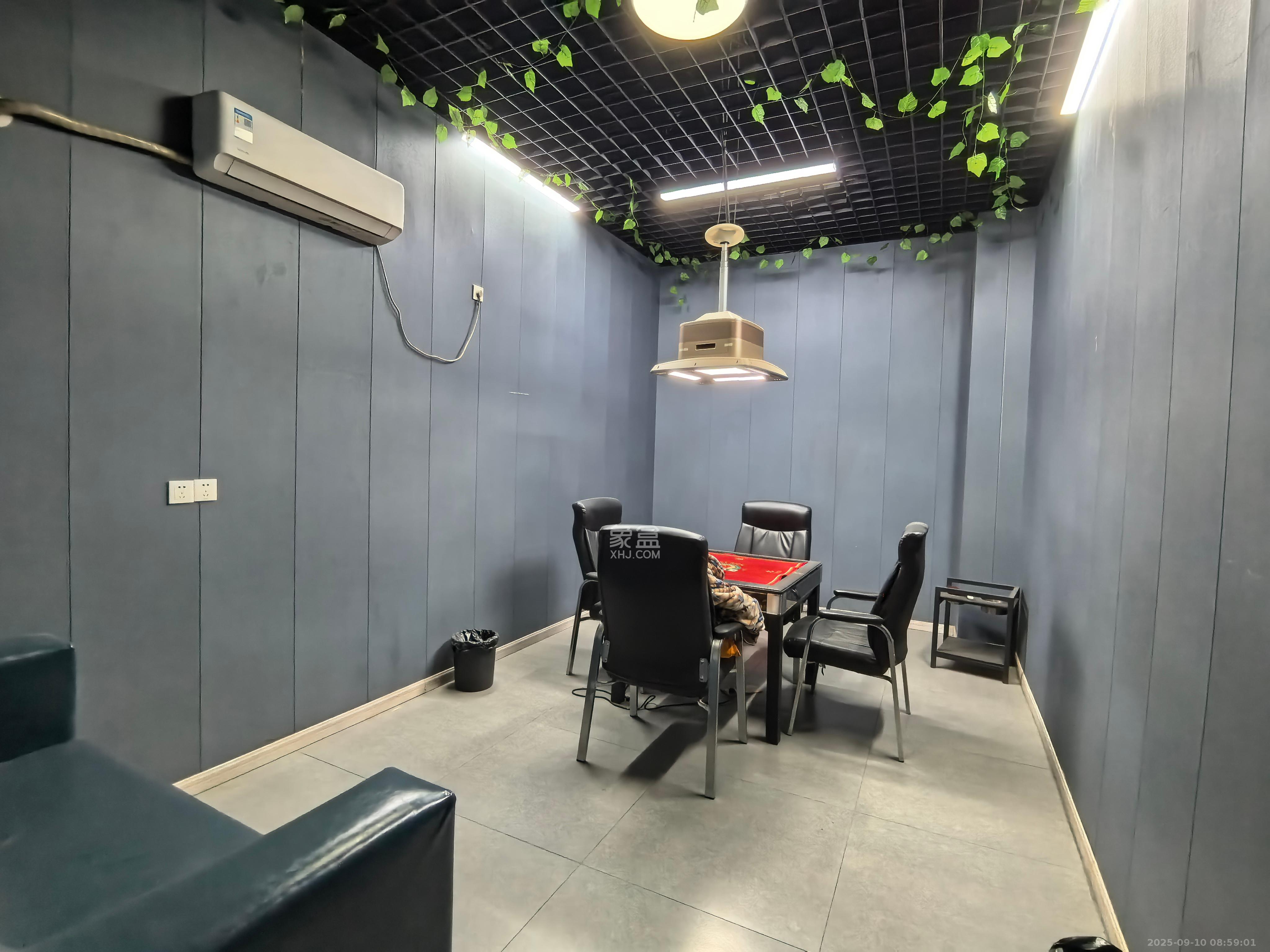 钱隆世家 5室1厅1卫 21000.0元/月 钱隆世家 5室1厅1卫 21000.0元/月室内图