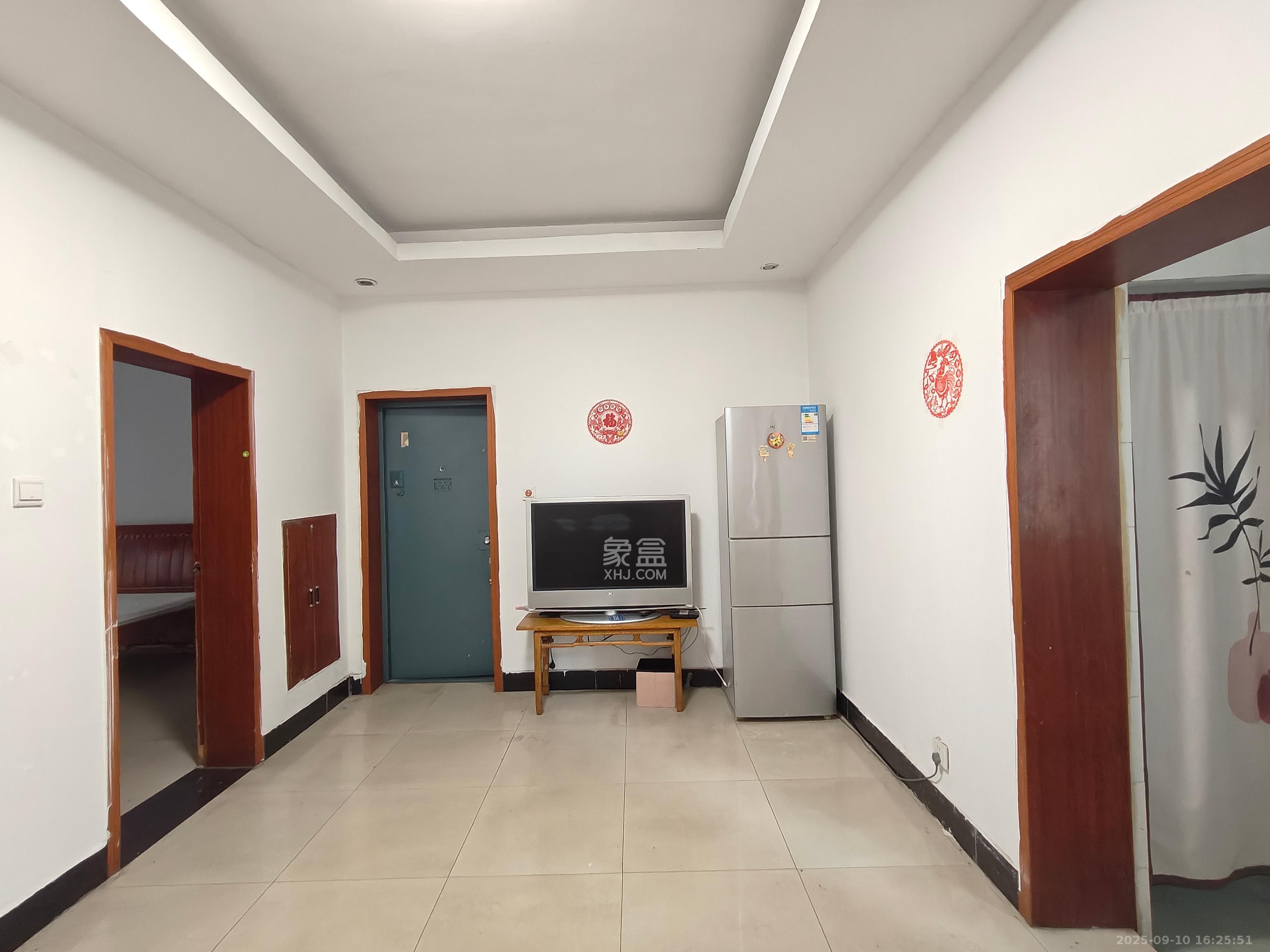 市直属机关宿舍 2室1厅1卫 1450.0元/月 市直属机关宿舍 2室1厅1卫 1450.0元/月室内图