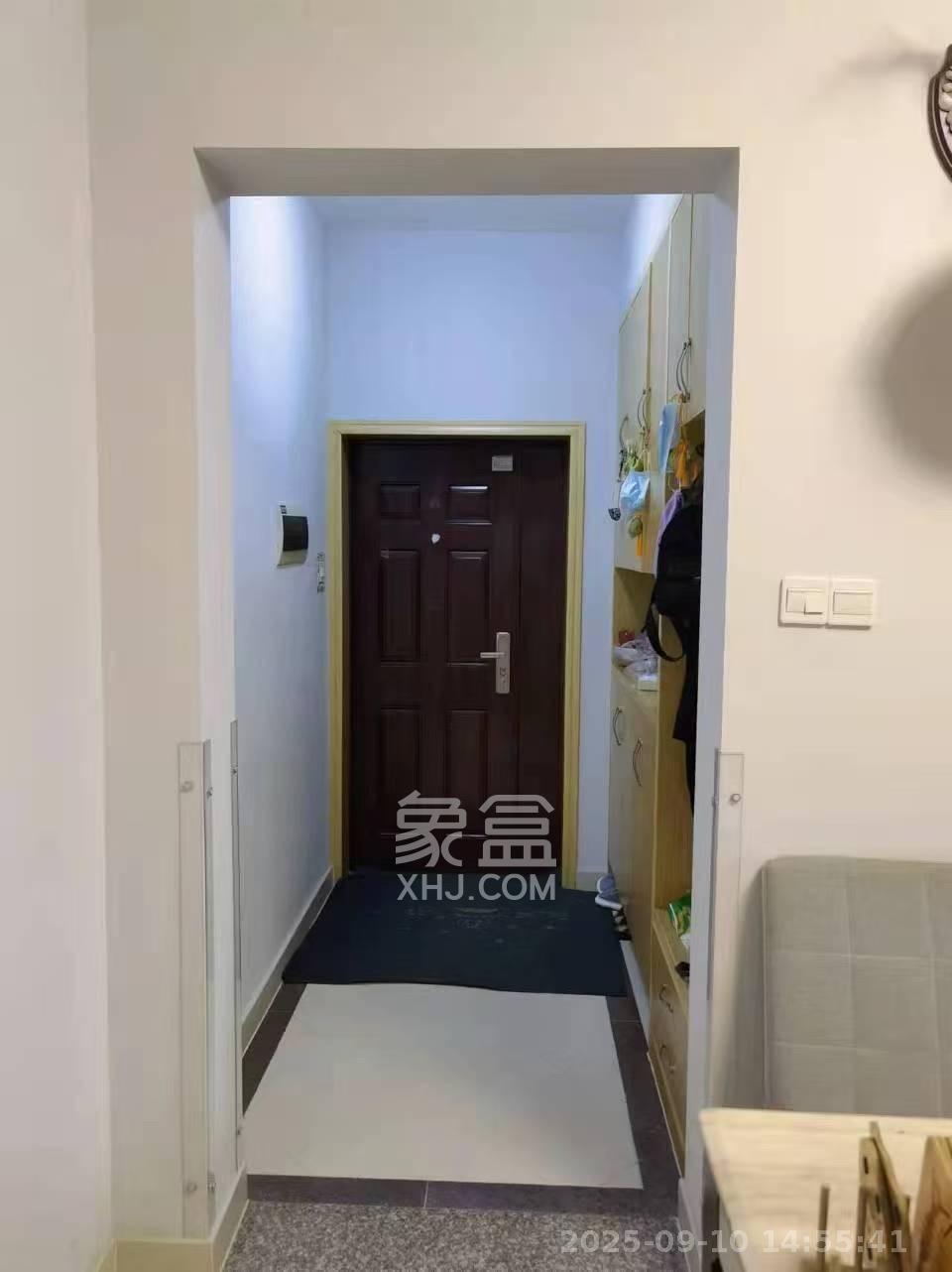 兴威帕克水岸  3室2厅2卫   2600.00元/月室内图