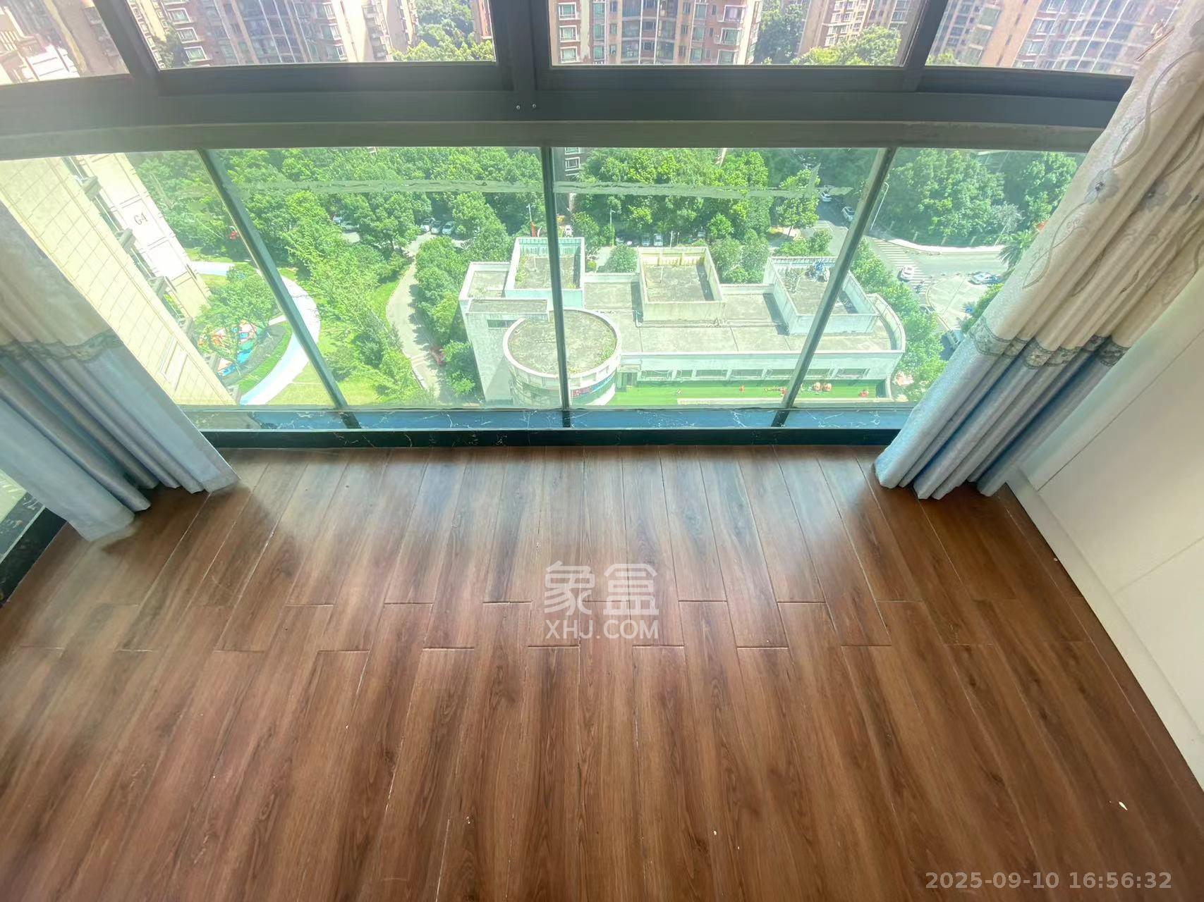 新城新世界一二三期 3室2厅1卫 3000.0元/月 新城新世界一二三期 3室2厅1卫 3000.0元/月室内图