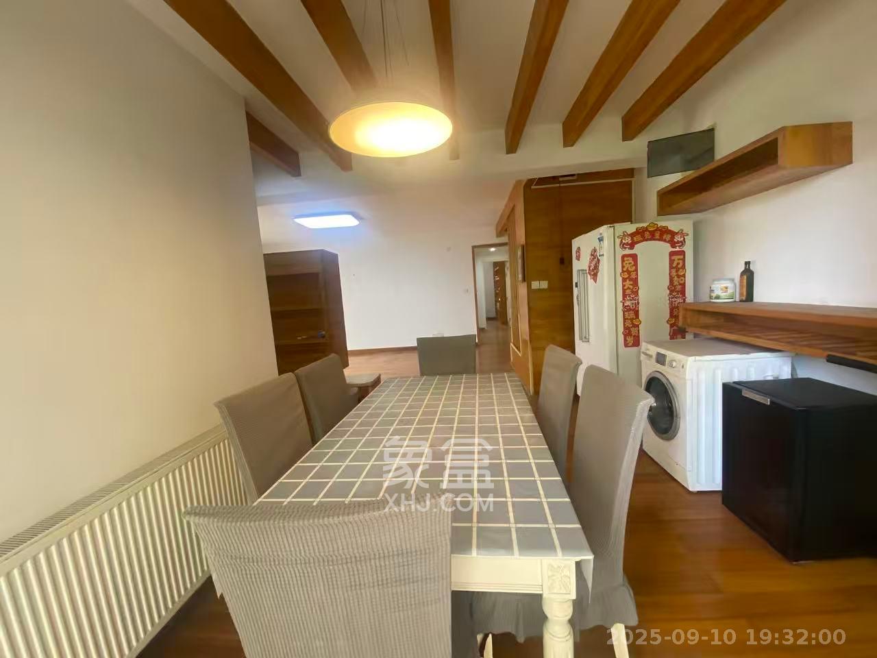 世嘉国际华城 5室2厅2卫 4000.0元/月 世嘉国际华城 5室2厅2卫 4000.0元/月室内图