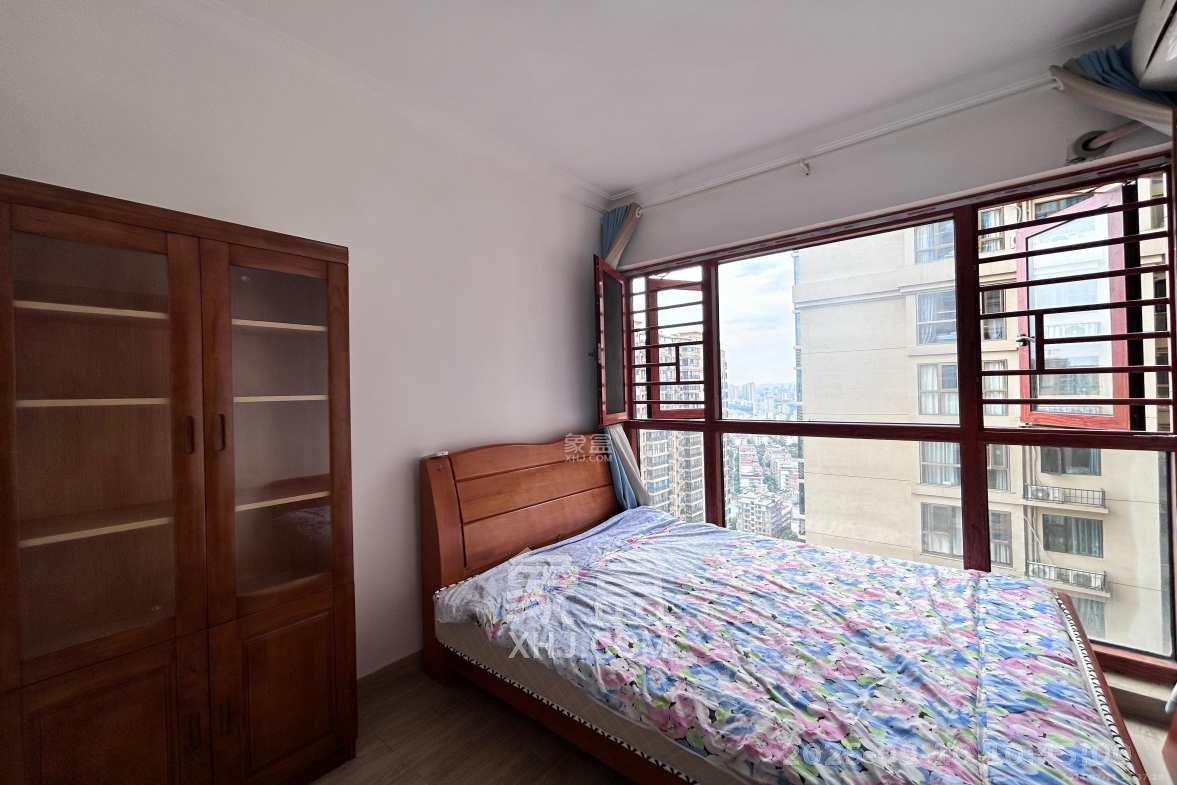 江山帝景哈佛 3室2厅1卫 2000.00元/月 江山帝景哈佛 3室2厅1卫 2000.00元/月室内图