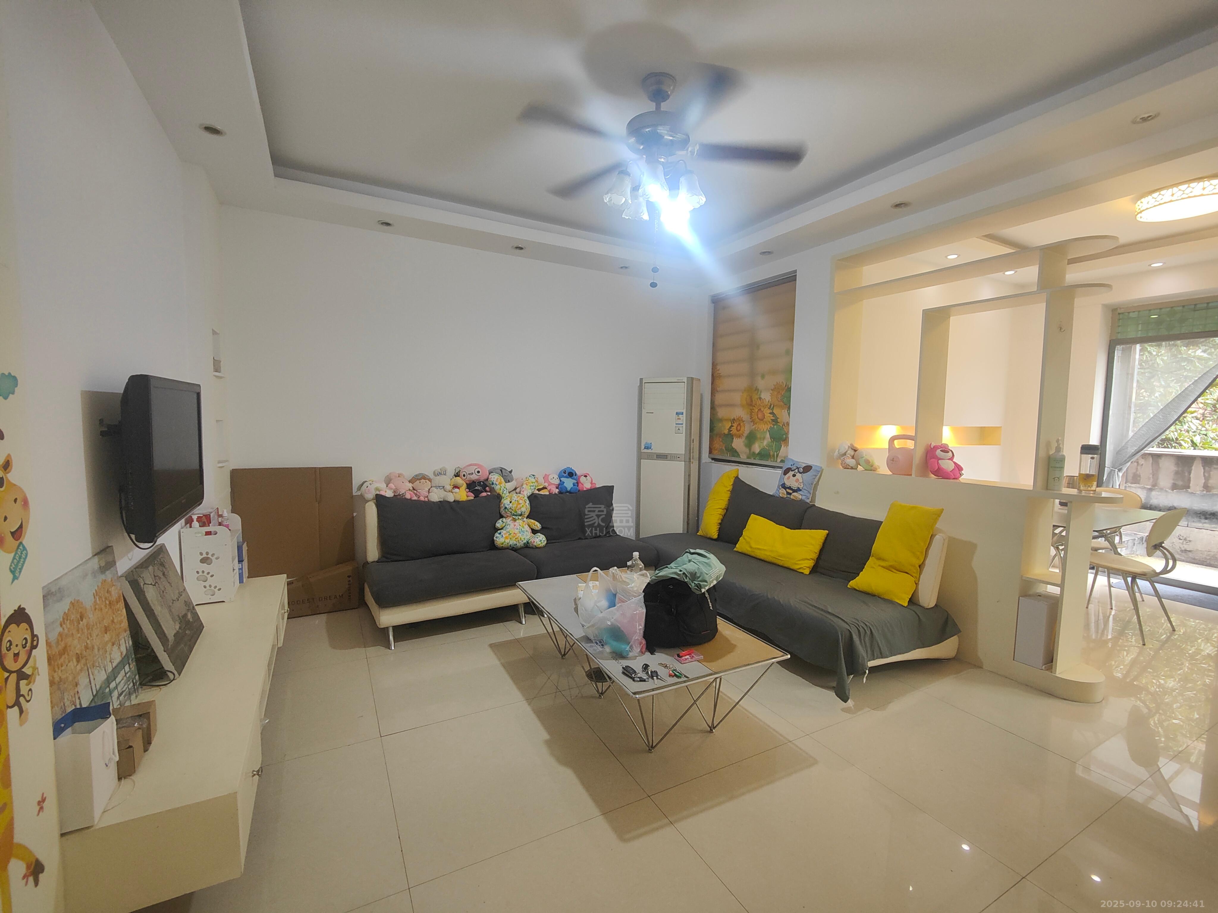 尚格名城花好悦园4期 2室2厅1卫 1500.0元/月 尚格名城花好悦园4期 2室2厅1卫 1500.0元/月室内图