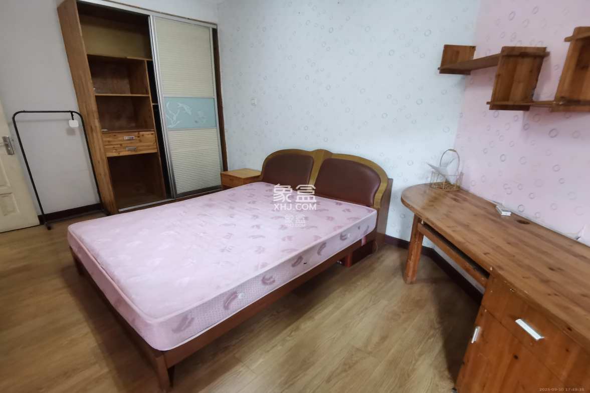 滨湖嘉园(湖滨小区) 3室2厅1卫 2700.0元/月 滨湖嘉园(湖滨小区) 3室2厅1卫 2700.0元/月室内图