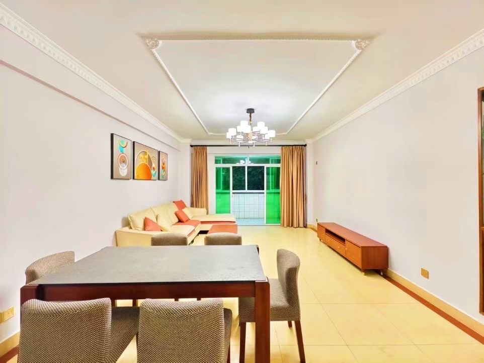 海语花园 3室2厅2卫 2800.0元/月 海语花园 3室2厅2卫 2800.0元/月室内图