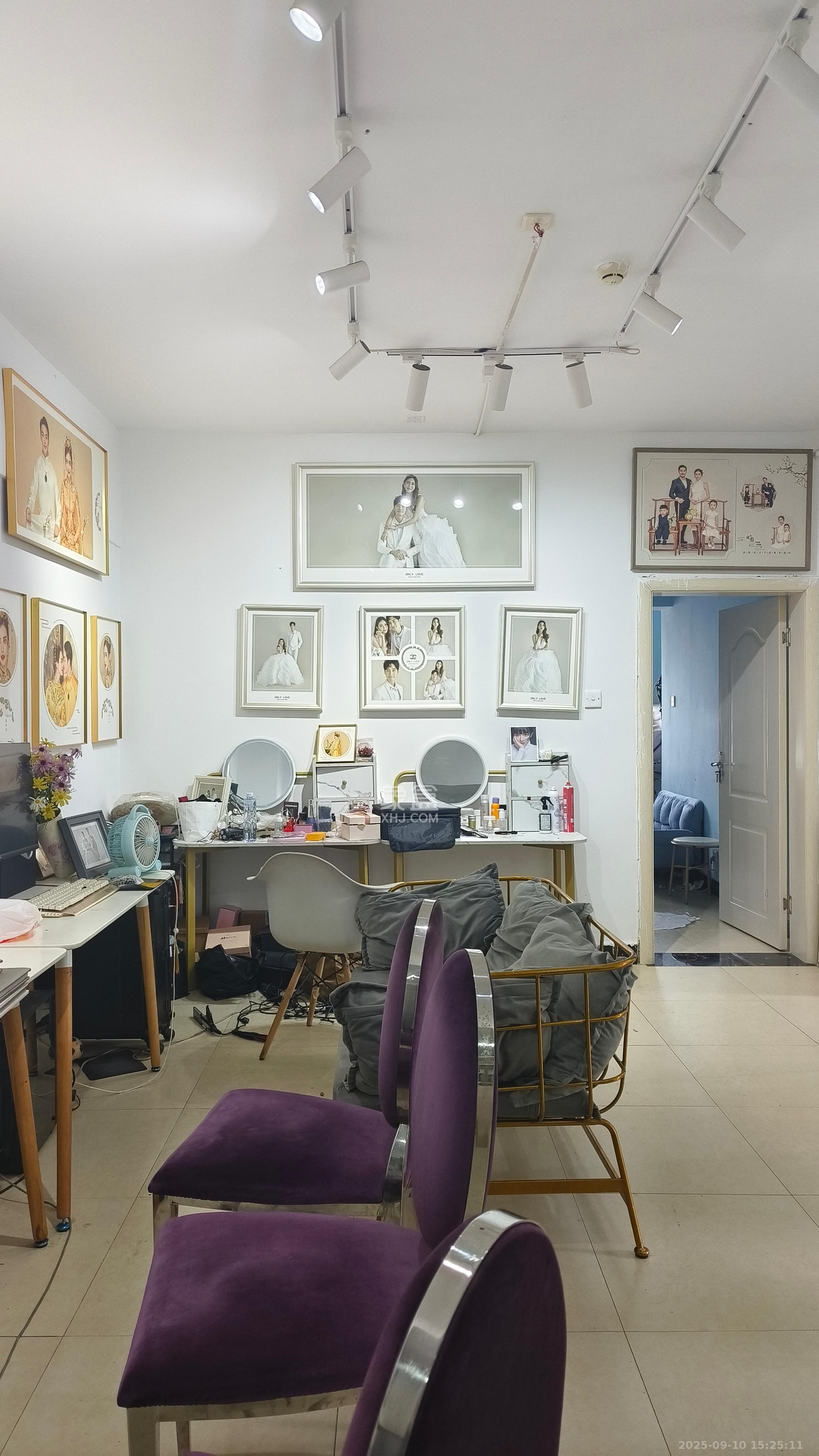 山水湾  3室2厅1卫    2000.0元/月 山水湾  3室2厅1卫    2000.0元/月