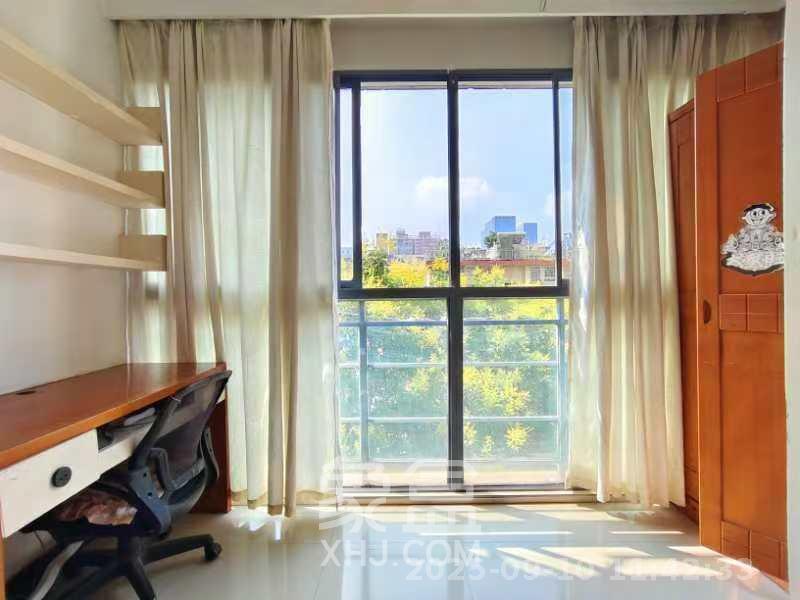 银港水晶城  2室2厅1卫   2400.00元/月室内图