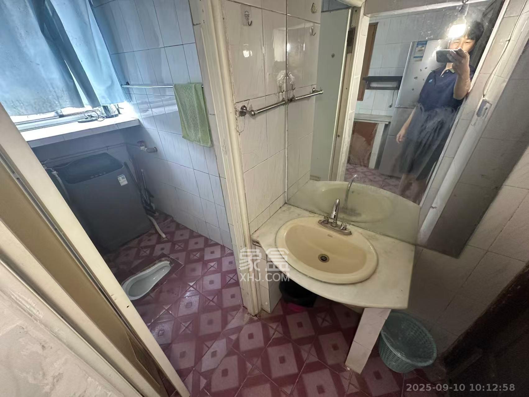 司马里散盘  3室1厅1卫    1600.0元/月室内图