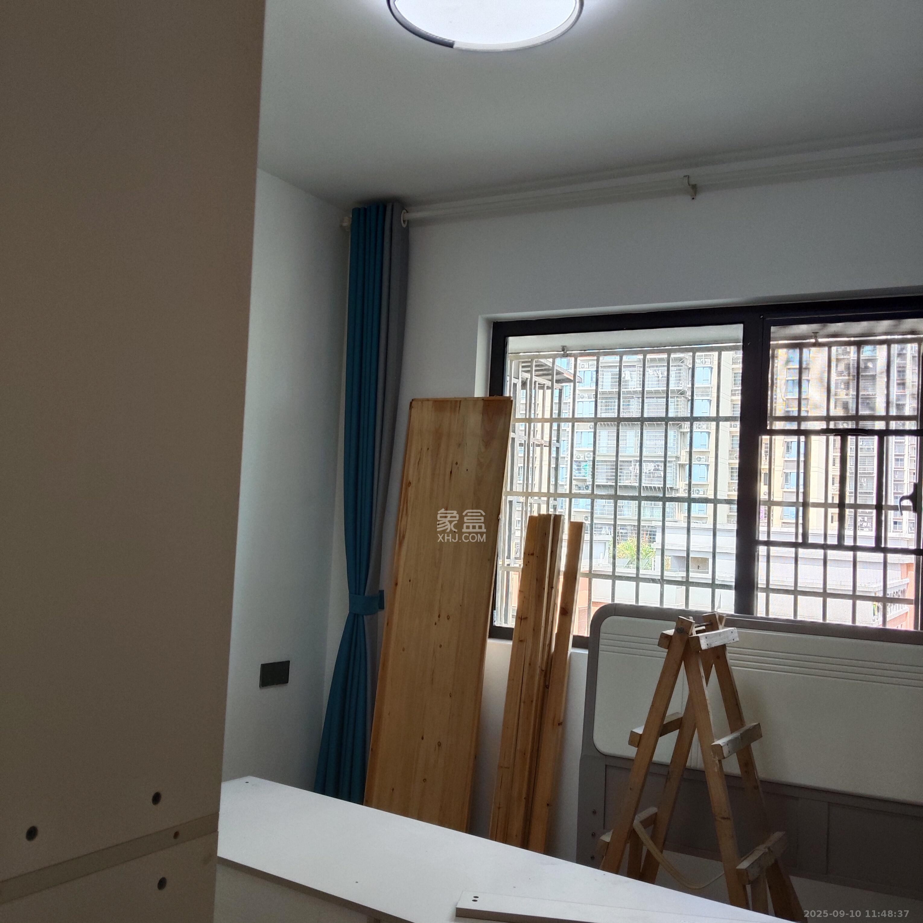 真人桥家园一期  3室2厅2卫    2200.0元/月室内图