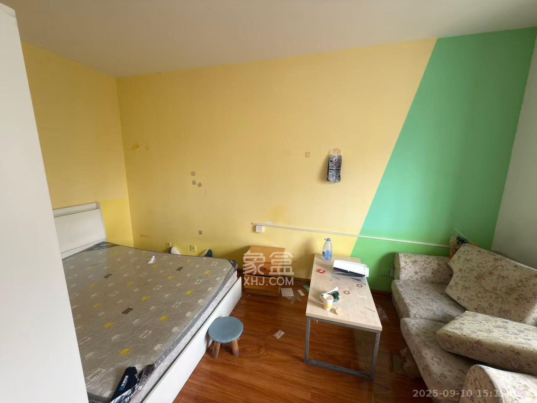 锦湘国际星城二期(锦雅苑) 2室1厅2卫 2200.0元/月 锦湘国际星城二期(锦雅苑) 2室1厅2卫 2200.0元/月室内图