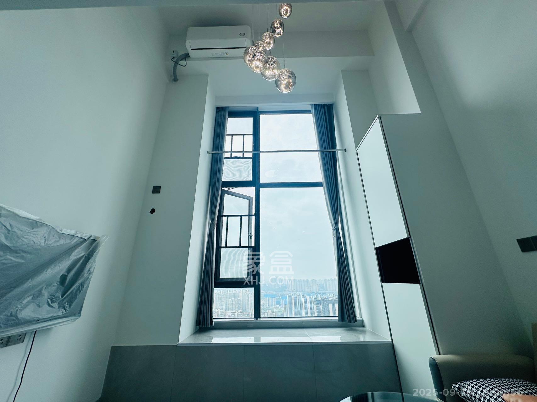 佳兆业云顶都汇  1室1厅1卫    1600.0元/月 佳兆业云顶都汇  1室1厅1卫    1600.0元/月室内图