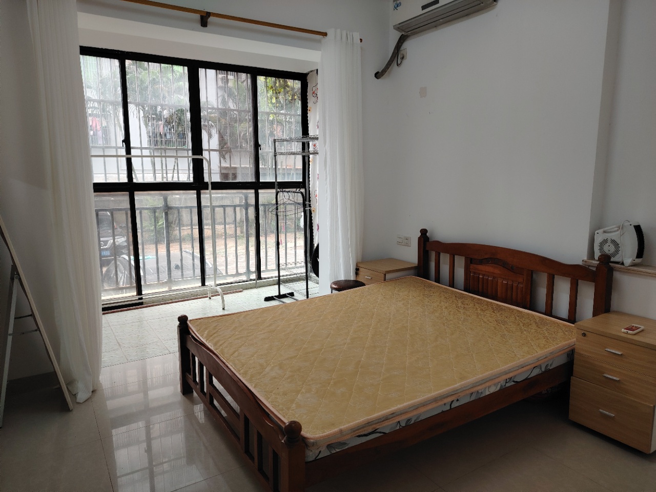 江军苑 1室1厅1卫 1500.0元/月 江军苑 1室1厅1卫 1500.0元/月室内图