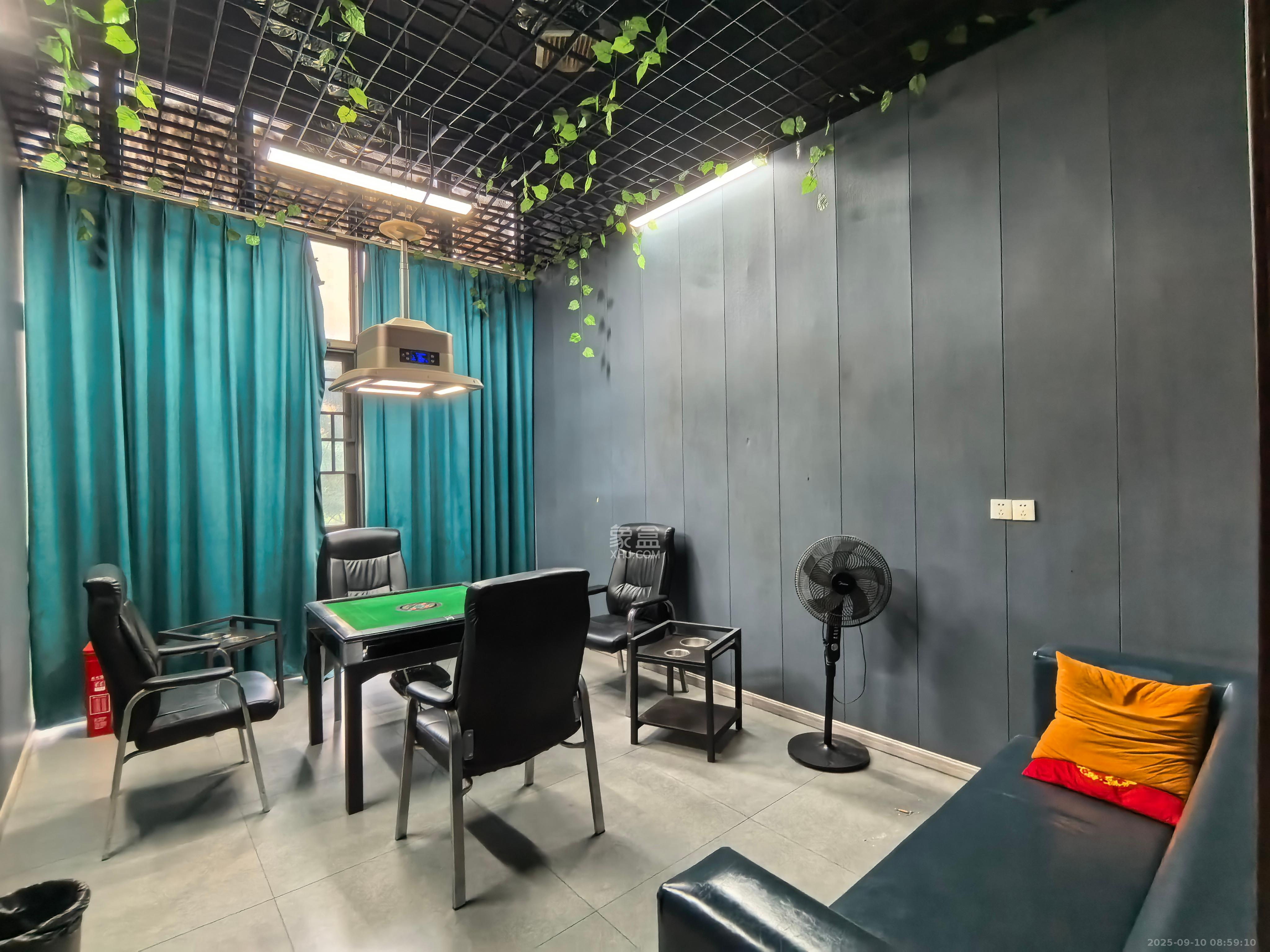 钱隆世家 5室1厅1卫 21000.0元/月 钱隆世家 5室1厅1卫 21000.0元/月室内图