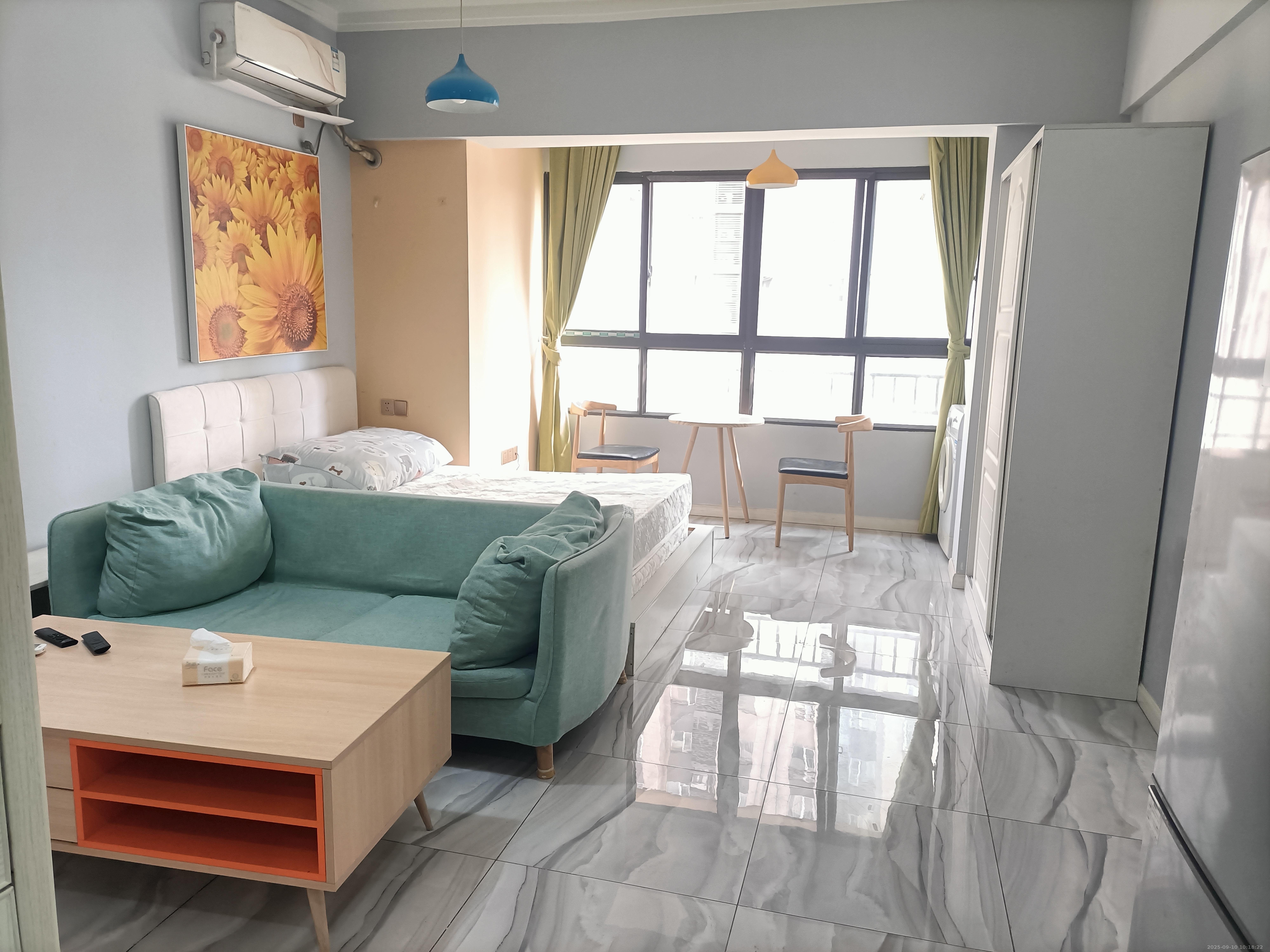 当代滨江MOMA  1室1厅1卫    1550.0元/月 当代滨江MOMA  1室1厅1卫    1550.0元/月室内图