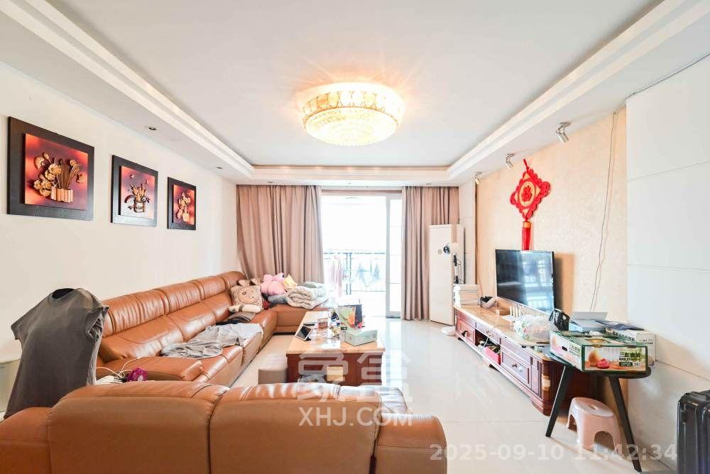木莲花苑  3室2厅2卫   2600.00元/月室内图