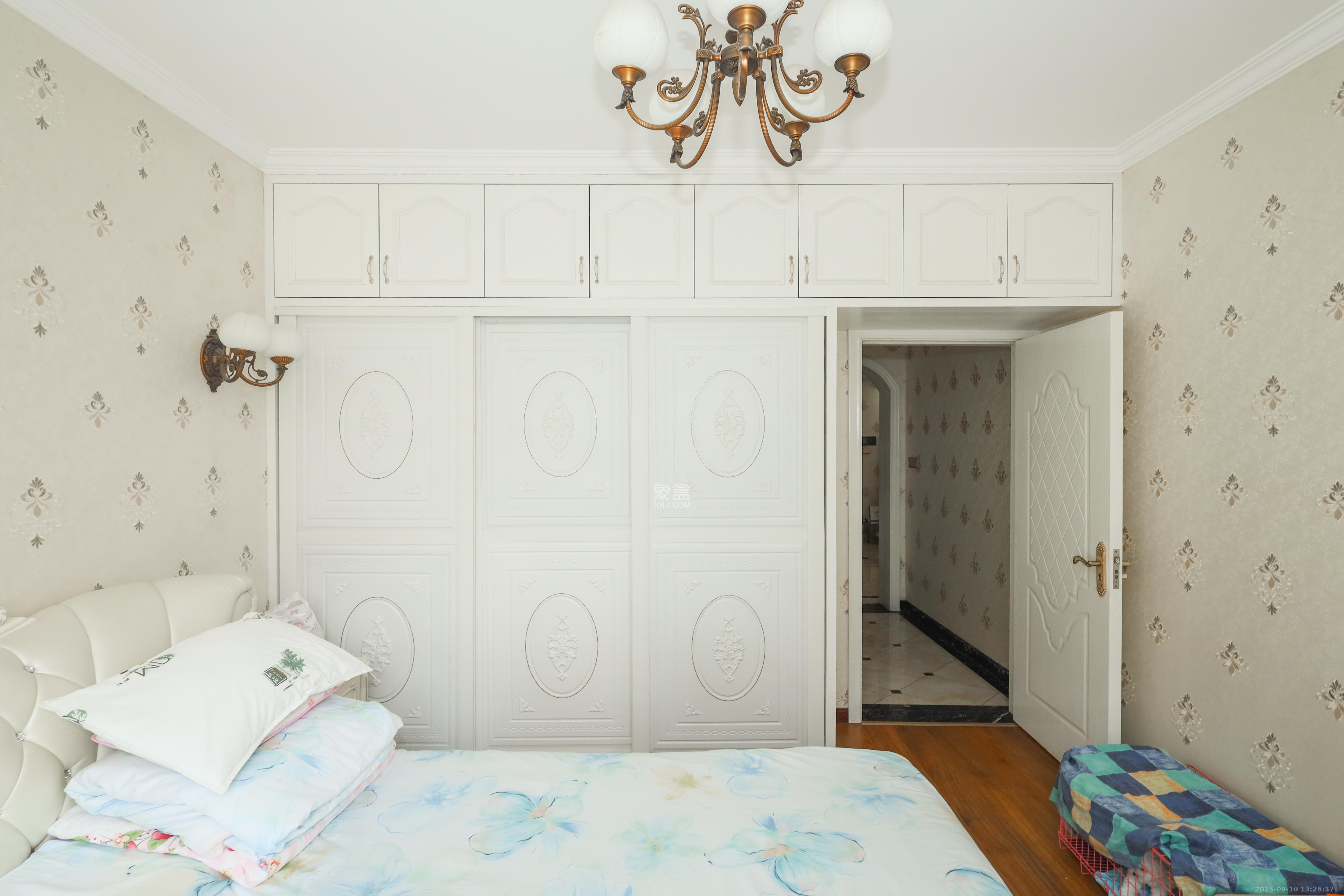 惠天然梅岭国际 3室2厅1卫 98.8万 惠天然梅岭国际 3室2厅1卫 98.8万卧室