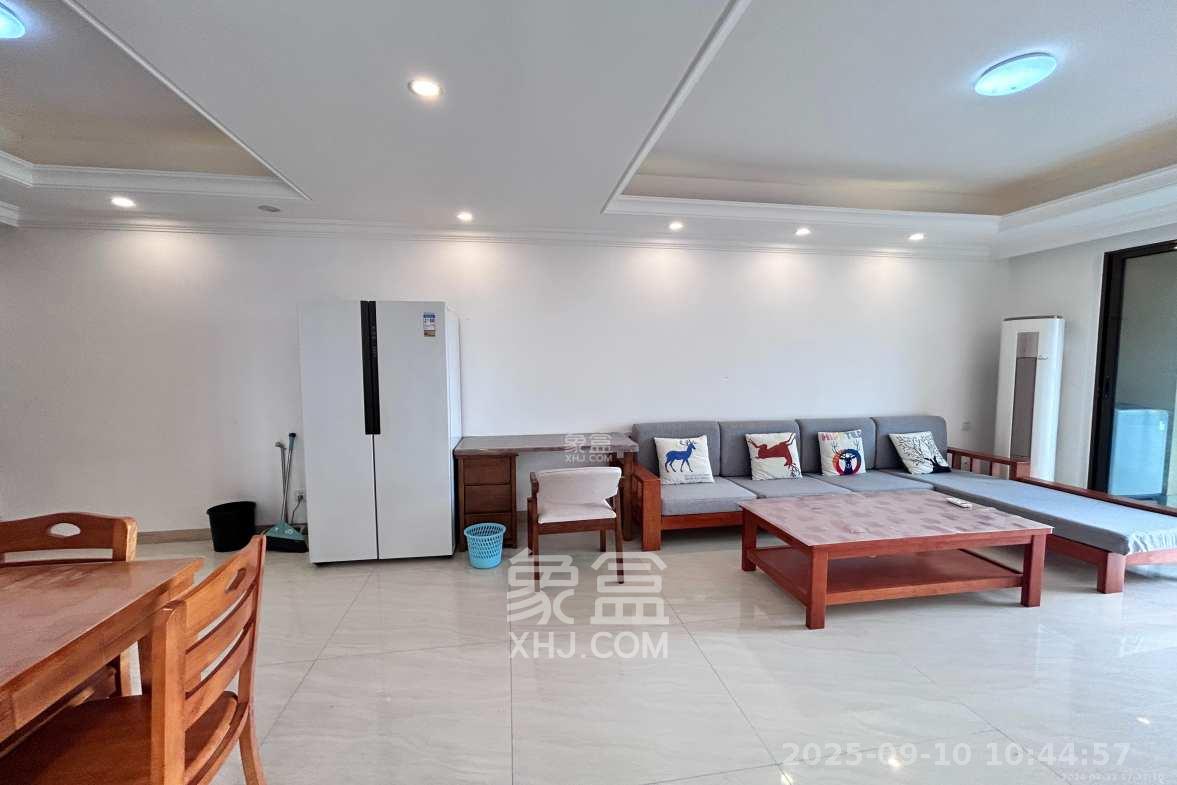 江山帝景哈佛 3室2厅1卫 2000.00元/月 江山帝景哈佛 3室2厅1卫 2000.00元/月室内图