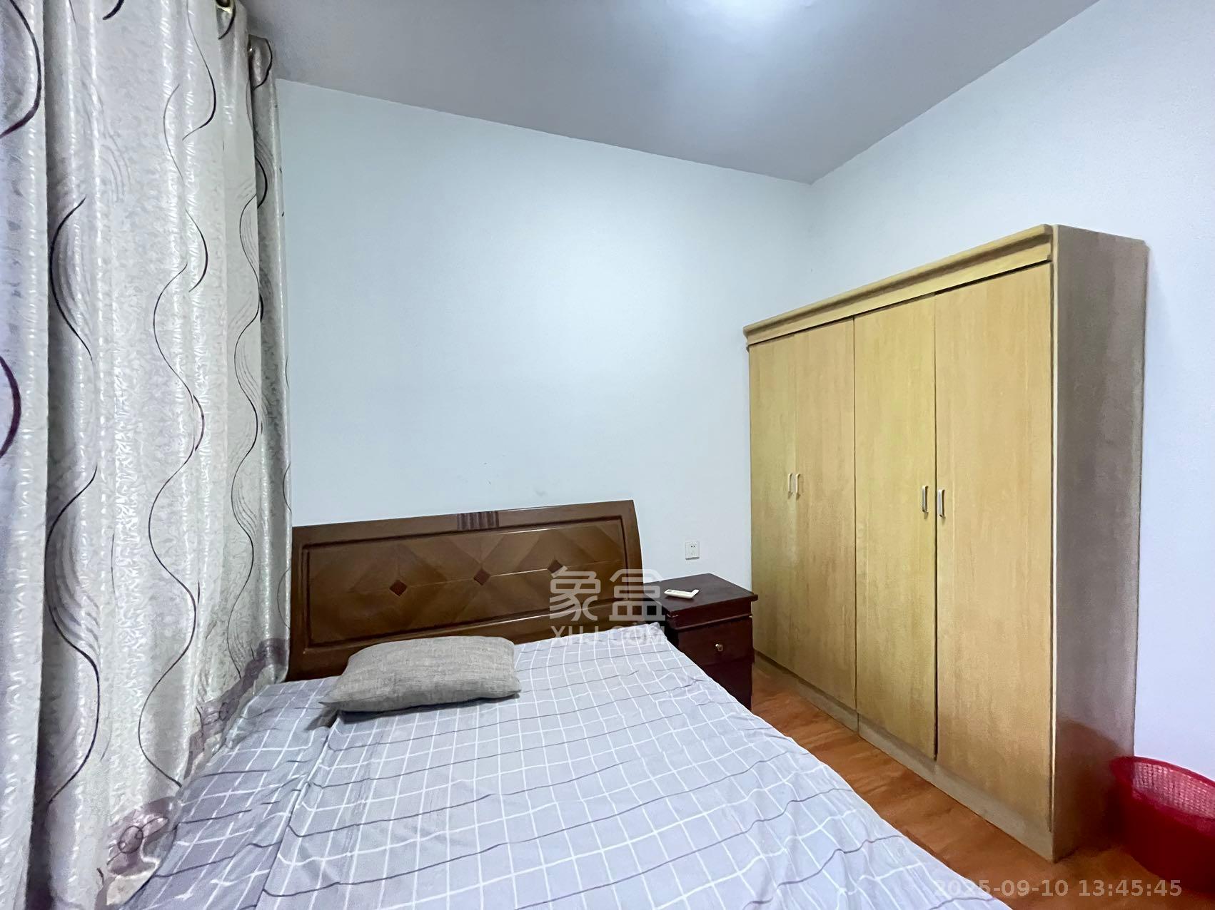 达美D6区  3室2厅2卫    2600.0元/月 达美D6区  3室2厅2卫    2600.0元/月室内图